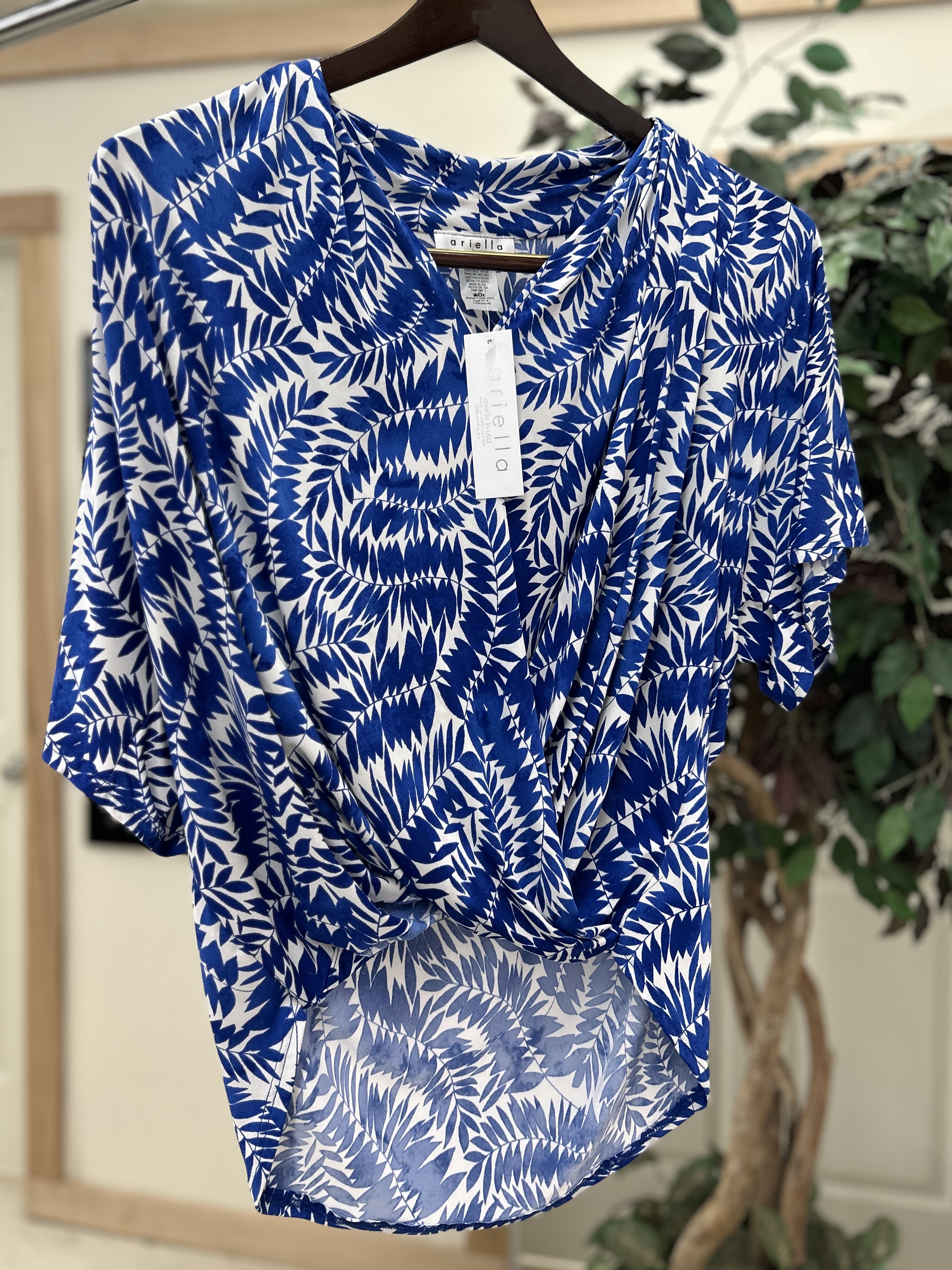 Ariella Brand Blue blouse