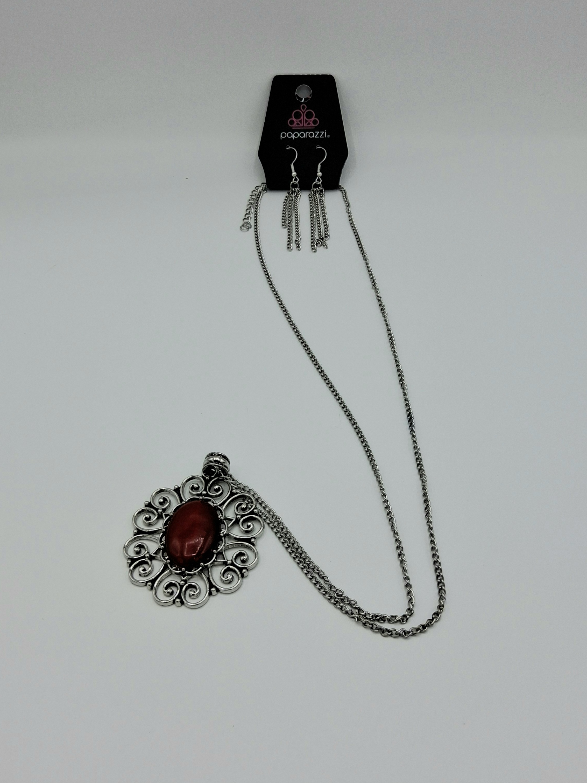 Paparazzi Necklace & Earring Set– New