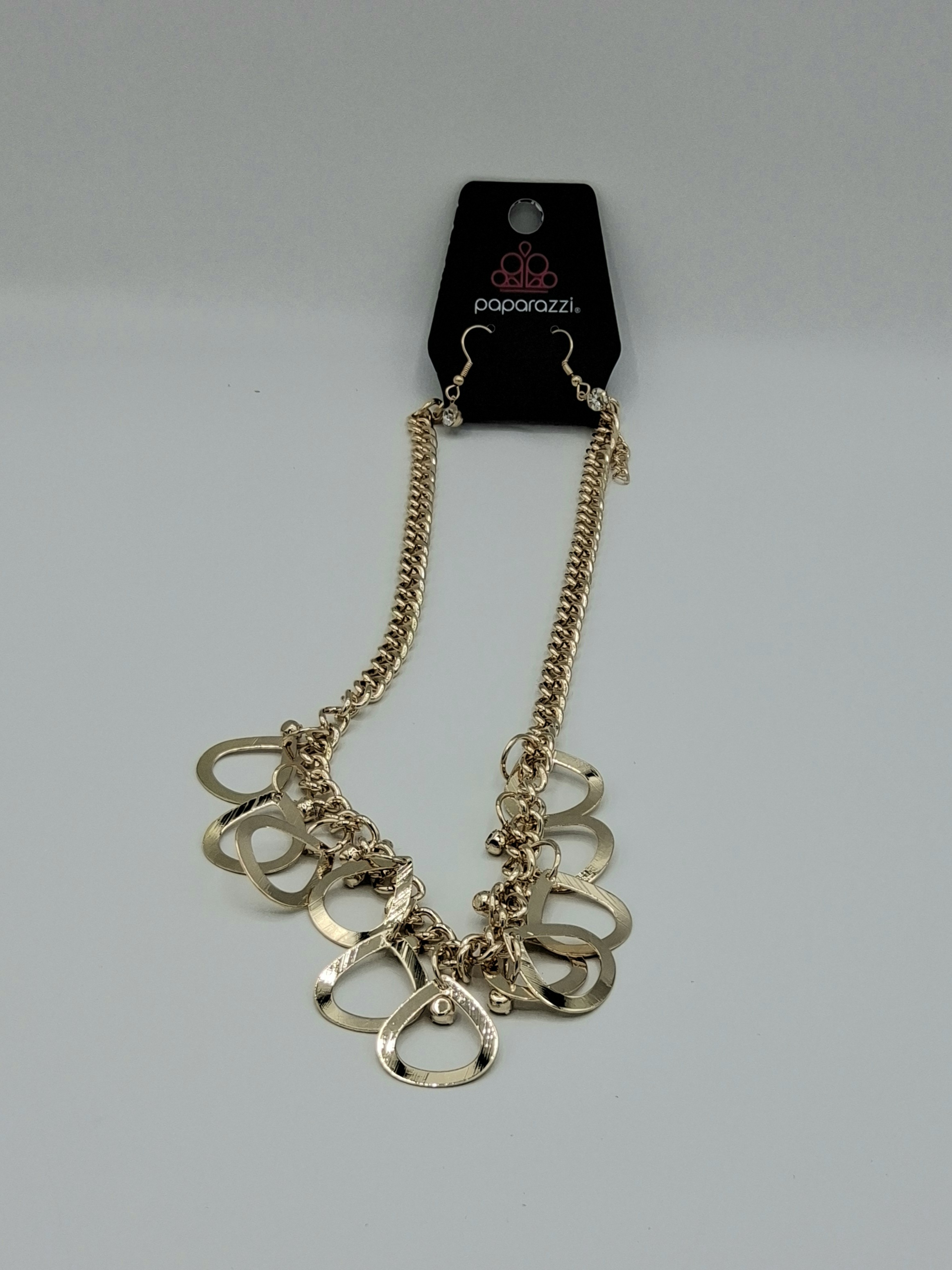 Paparazzi Necklace & Earring Set– New