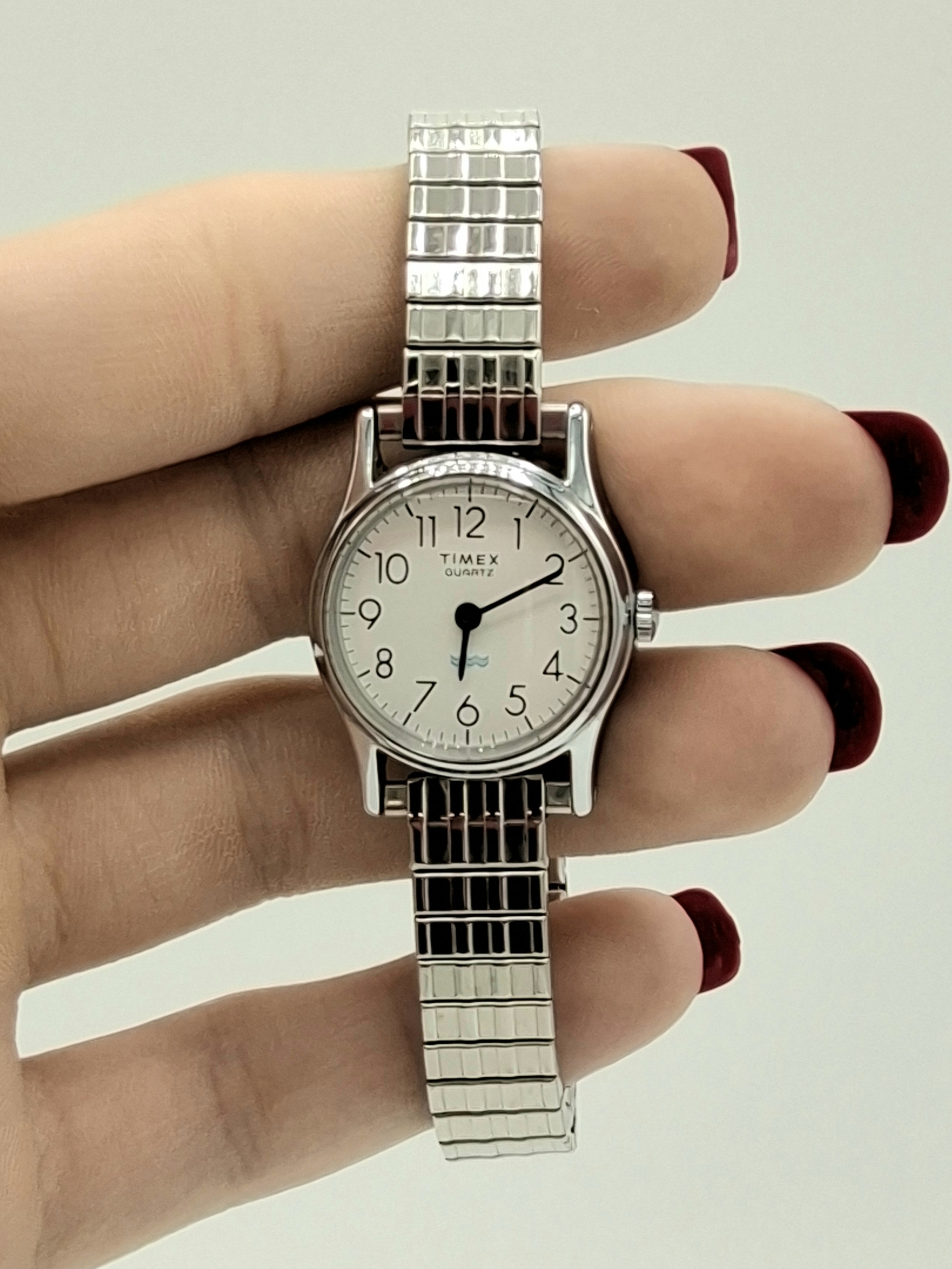 Timex Silver-Tone Women’s Quartz Expansion Watch