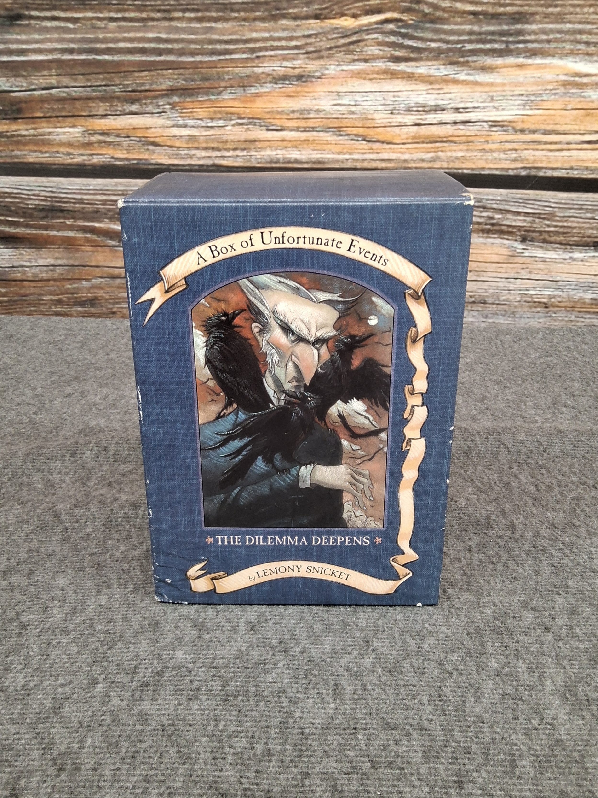 A Series of Unfortunate Events Box Set – The Dilemma Deepens (Books 7–9)