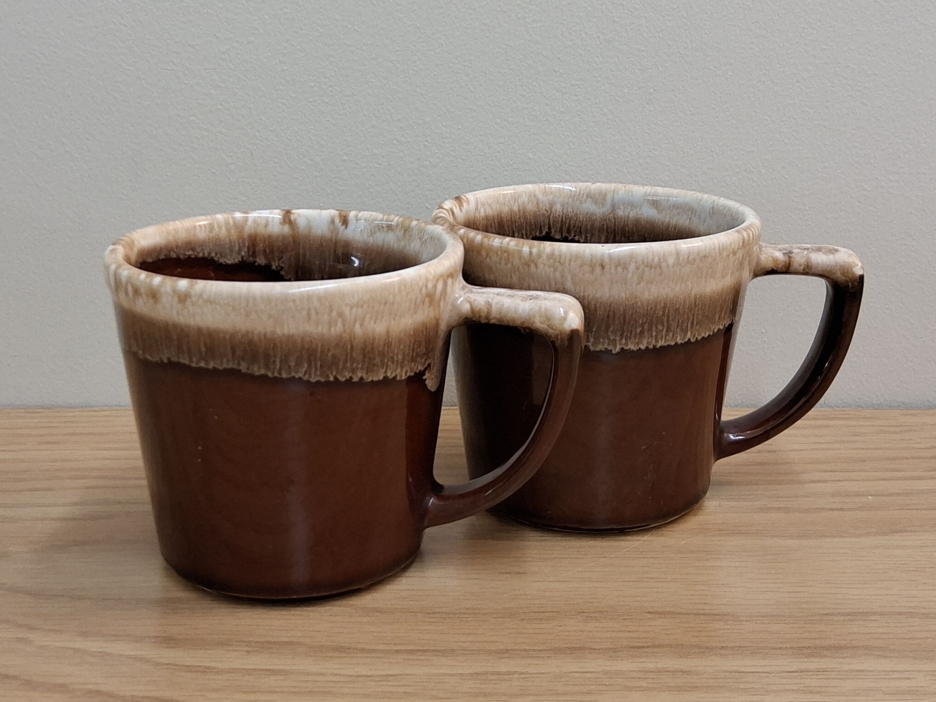 McCoy USA Brown Drip Glaze Stoneware Coffee Mugs Set of 2