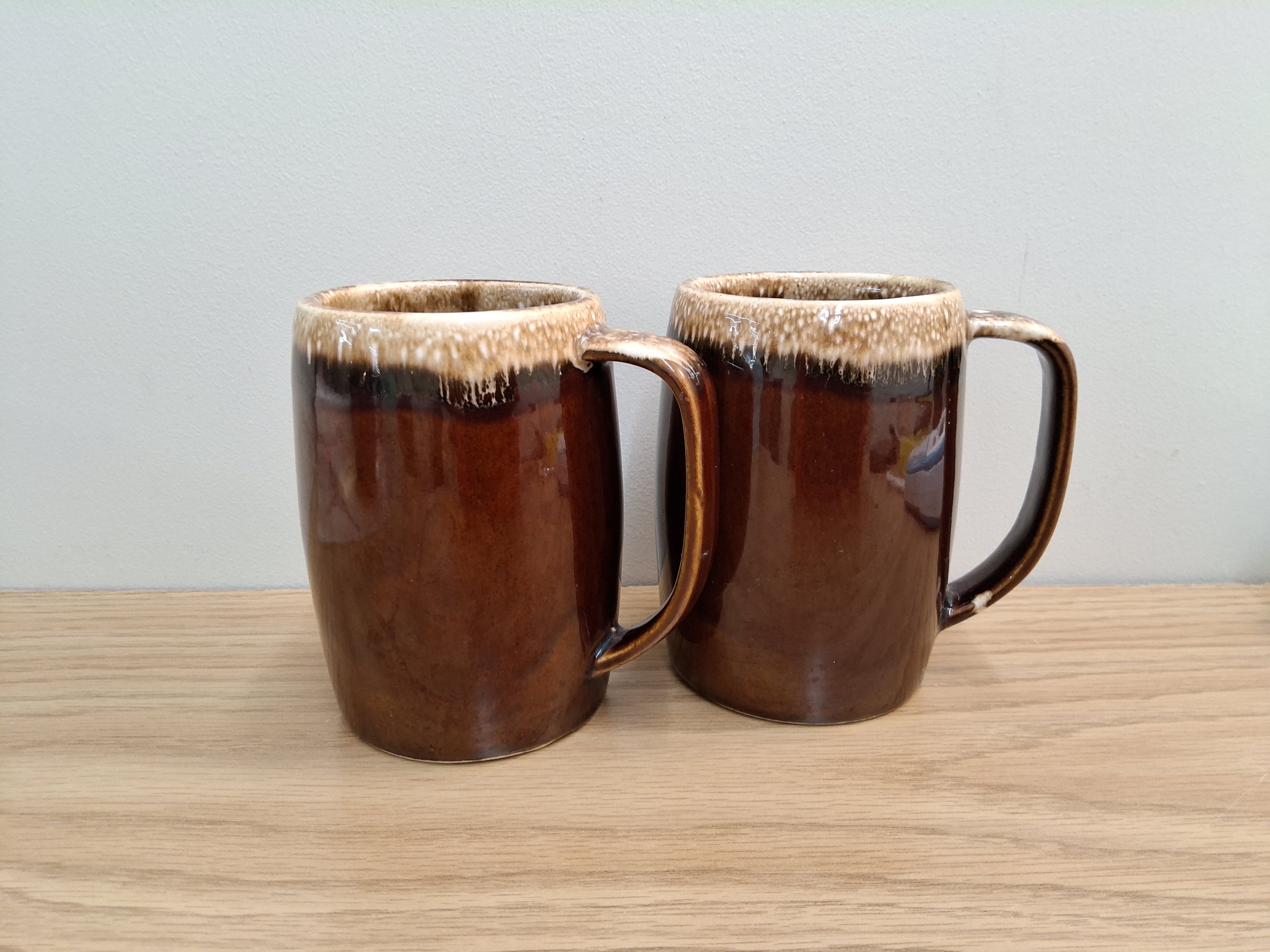 OvenProof USA Brown Drip Glaze Stoneware Mugs Set of 2