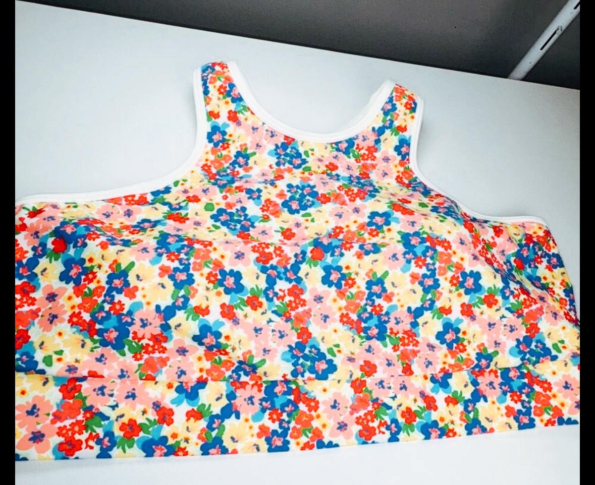 Old Navy Womens 2X Floral Racerback Crop Go-Dry Athletic Vibrant