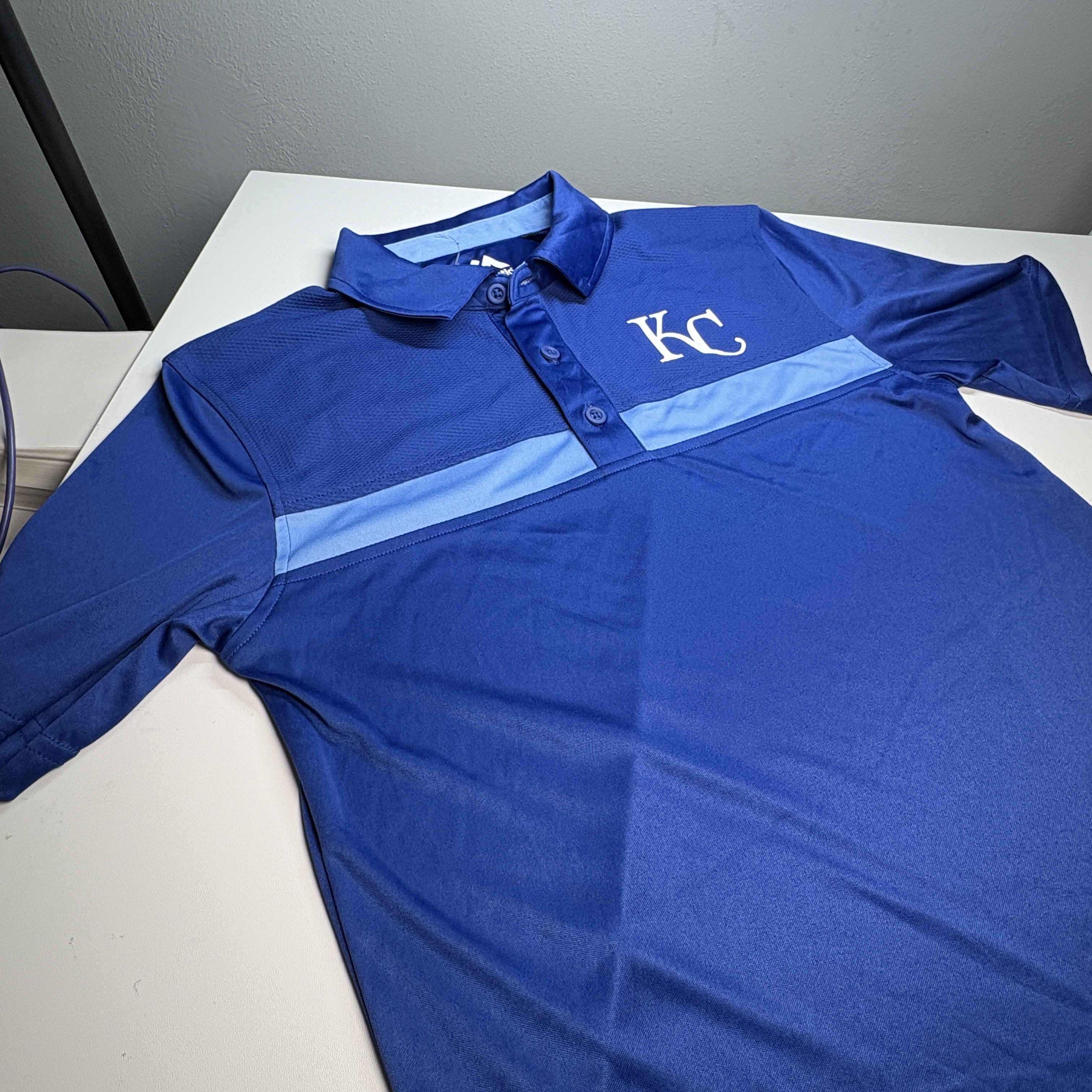wot Kansas City Royals Men Size Small Royal Blue Polo Shirt Embroidered KC Logo