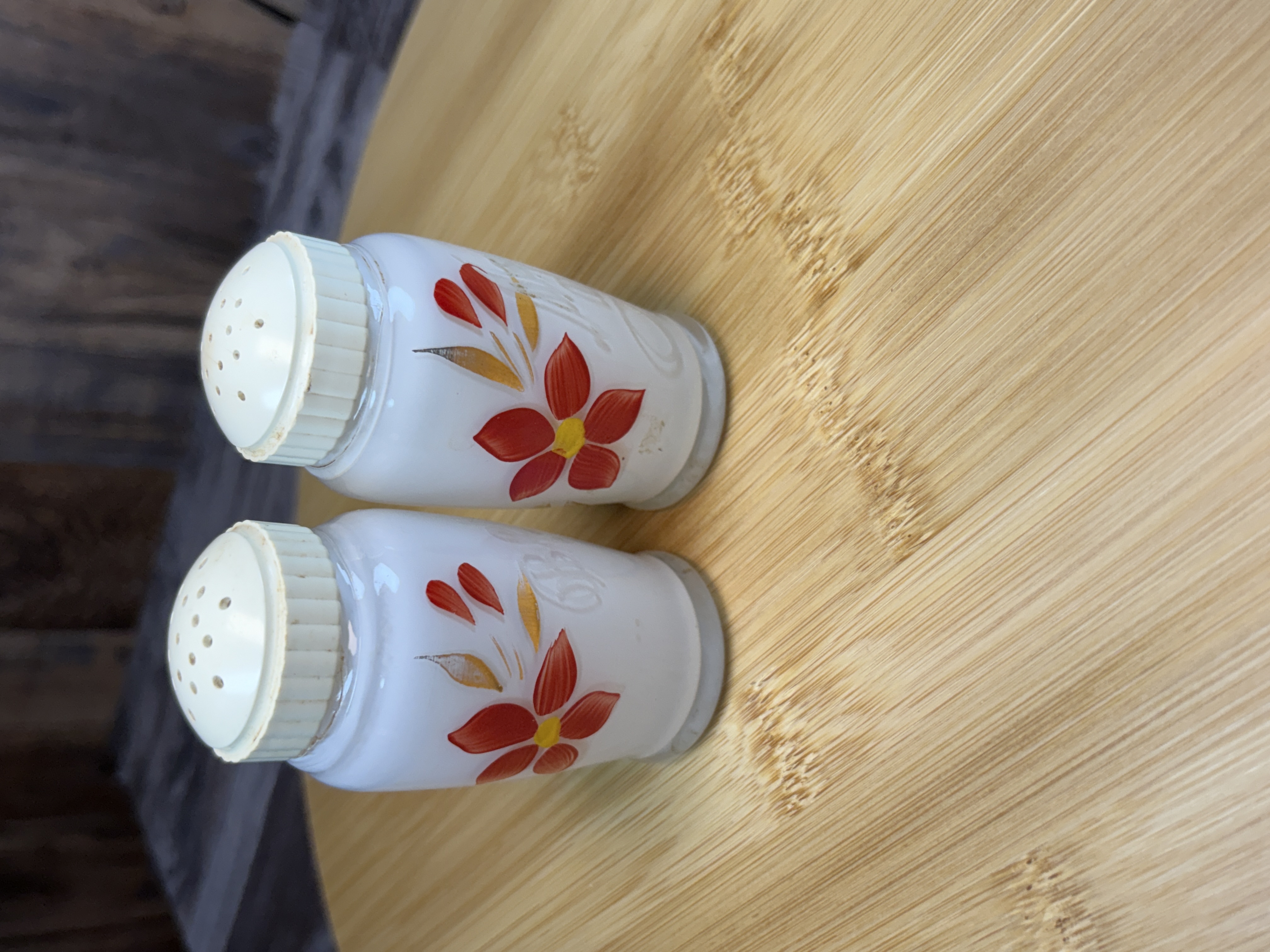 Vintage 1950s Bessie & Jessie Milk Glass Salt and Pepper Shakers – Hand Painted Red Floral Design, Personalized Farmhouse Collectible