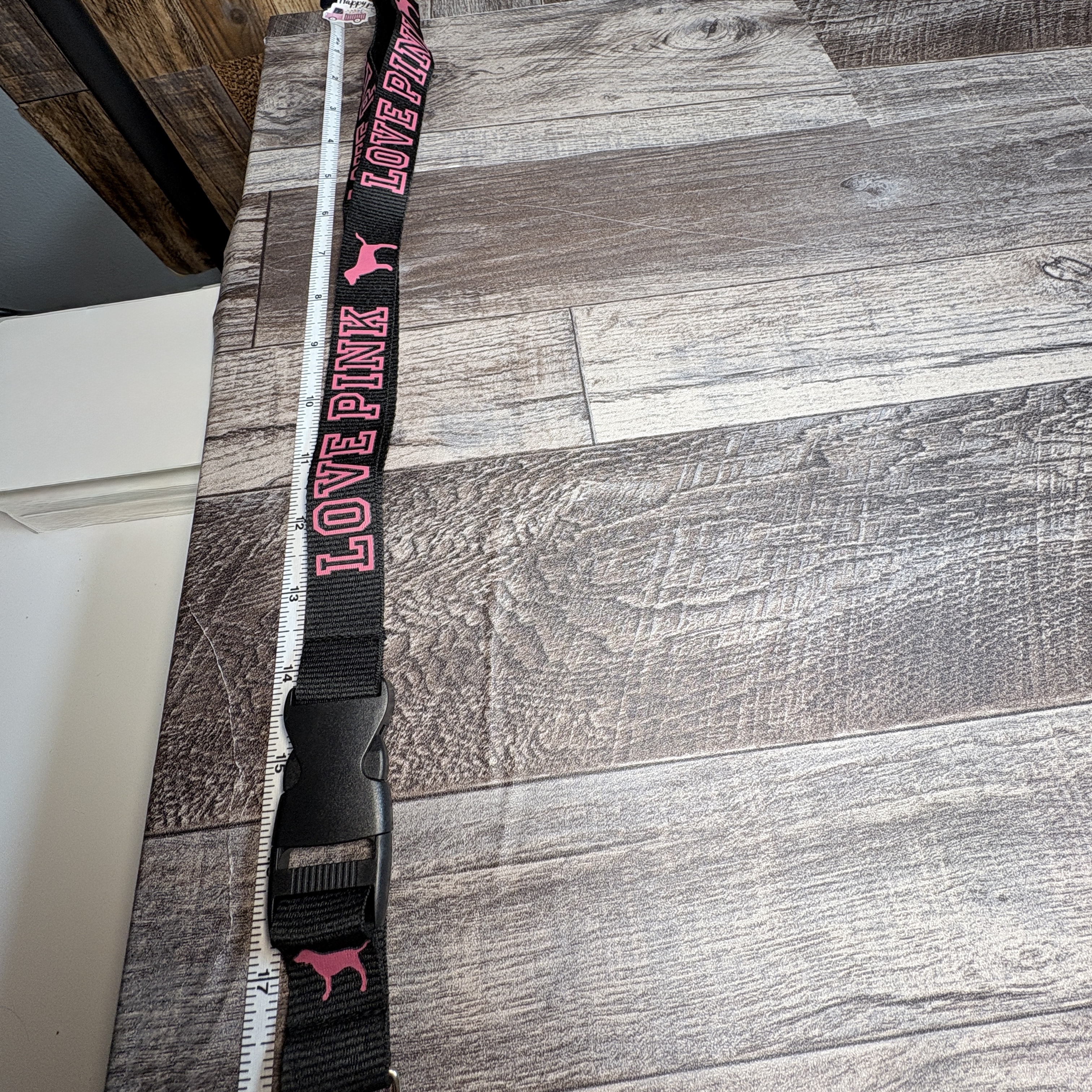Love PINK  Dog  Lanyard Victoria's Secret Lanyard Keychain Black / Pink