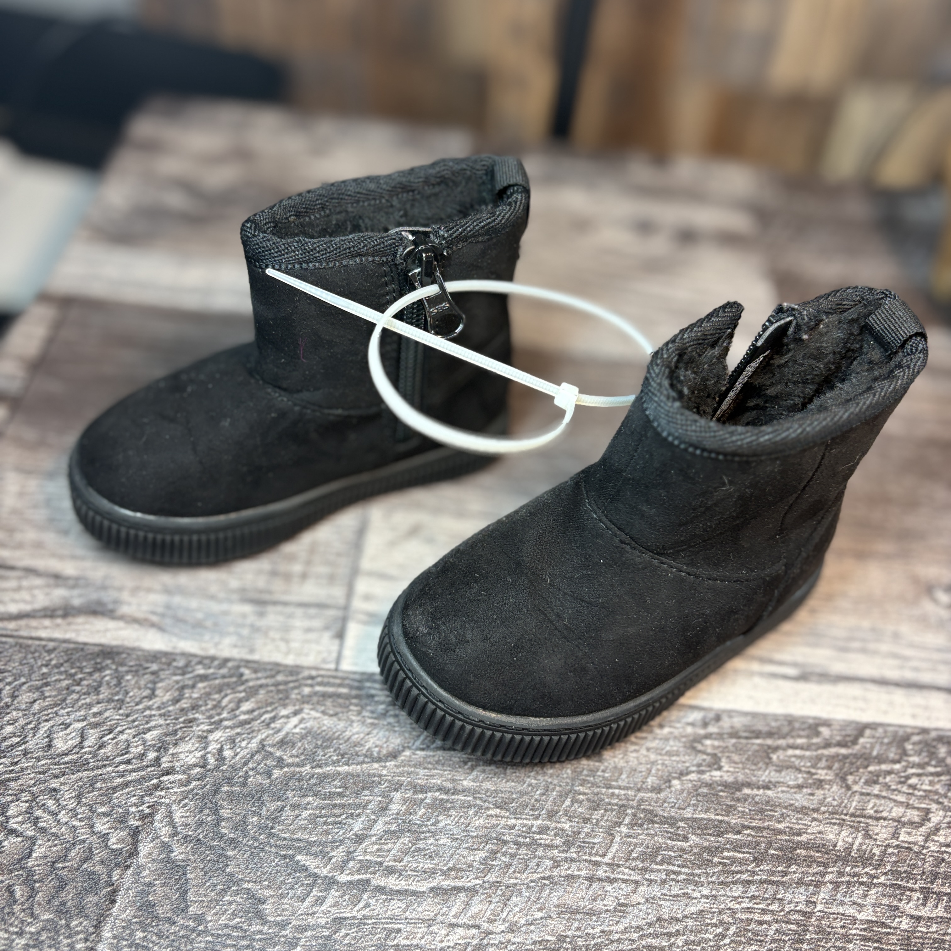 Cat & Jack Black Toddler Boots – Size 5 – Faux Suede Winter Booties with Side Zip