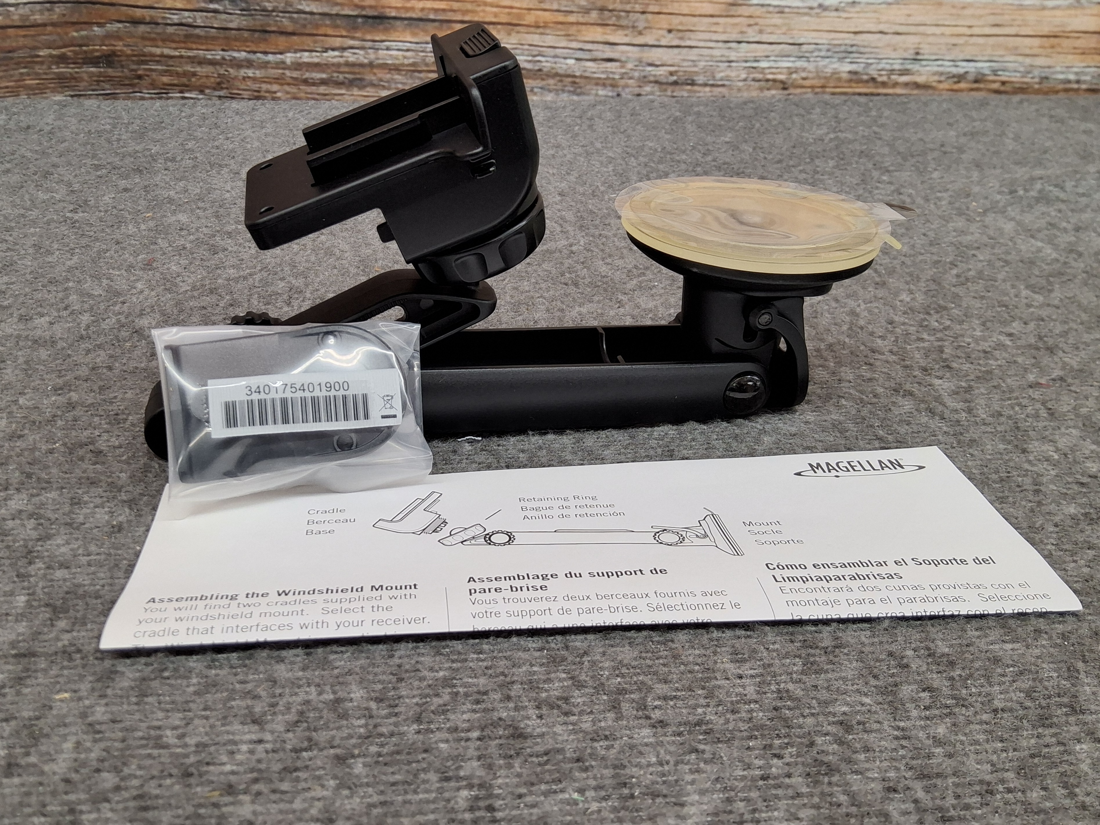 Magellan Windshield Mount with Cradle – GPS Holder