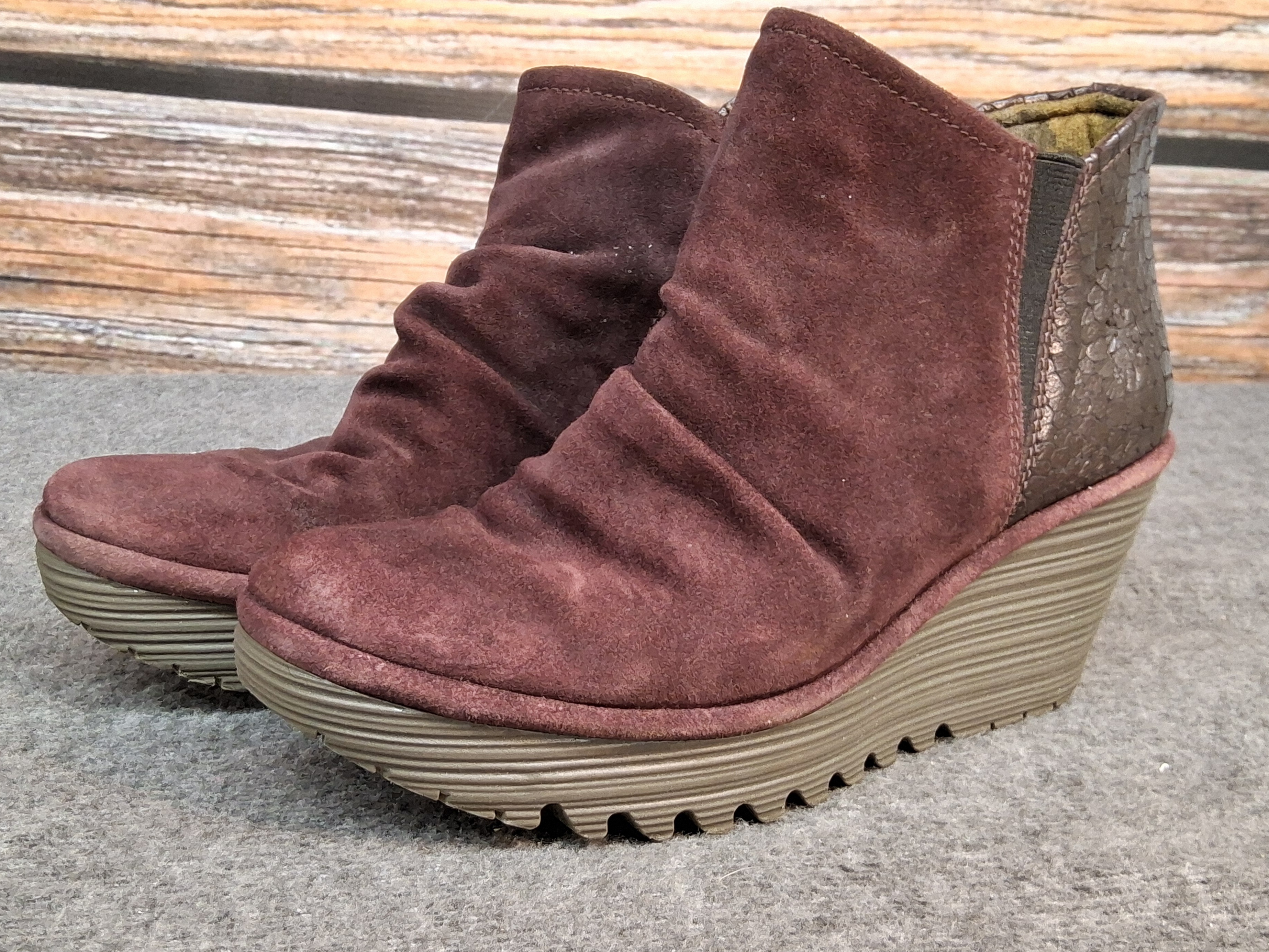 Fly London YAMY266 Suede & Croco Wedge Ankle Boots – Wine, EU 37 / US 6.5–7