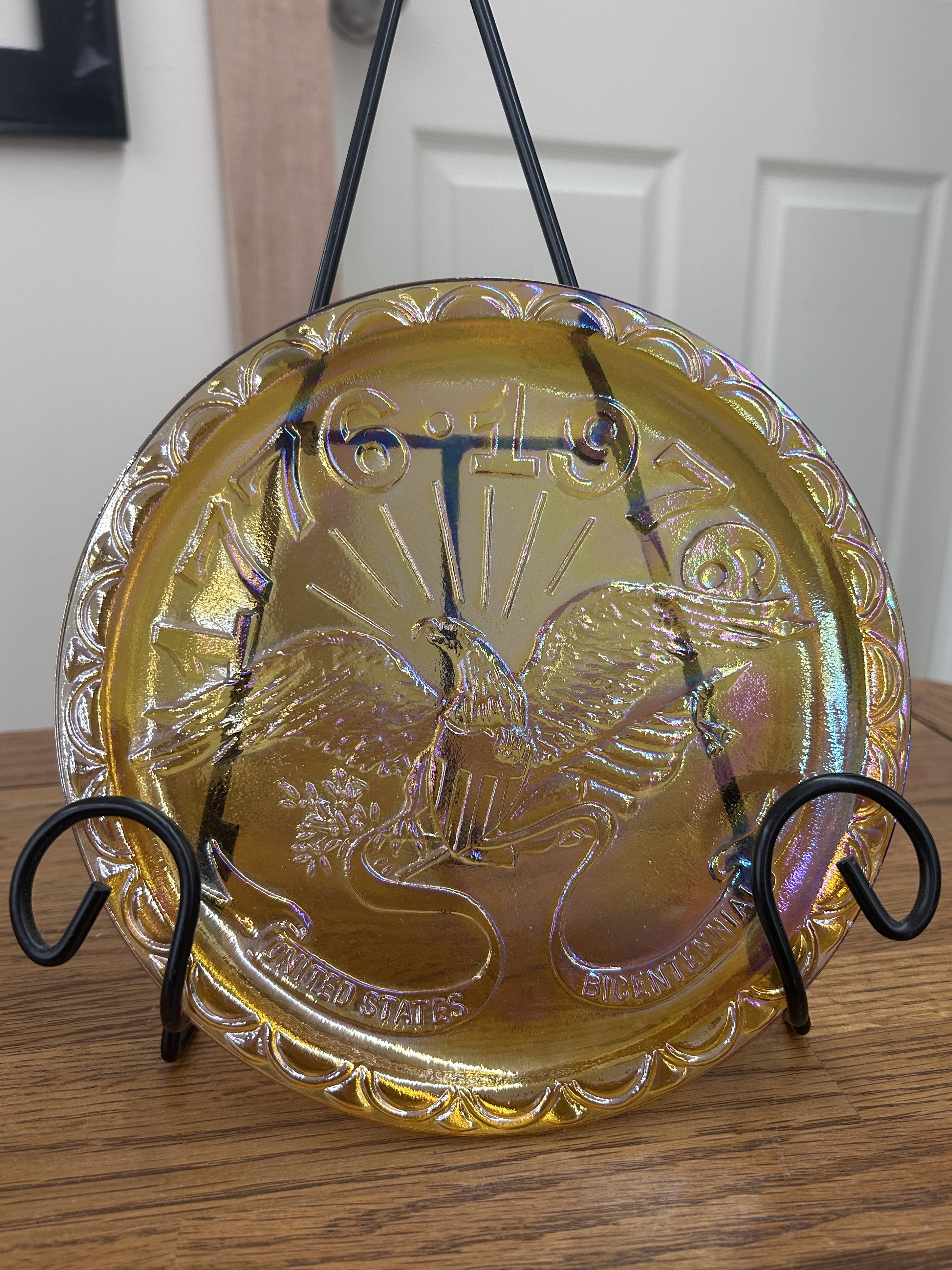 Indiana Glass Bicentennial Collector’s Plate Amber Carnival Glass
