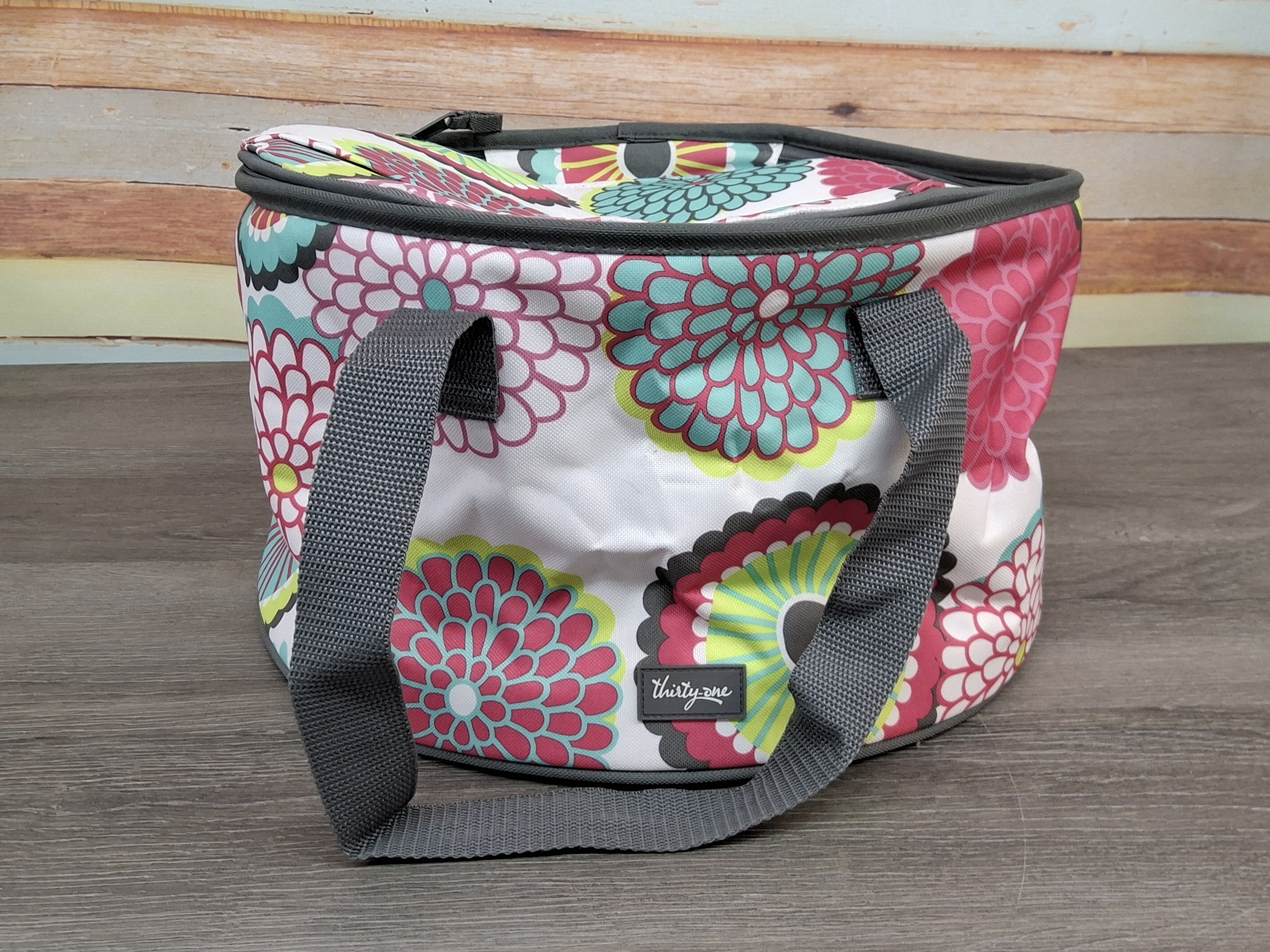 Thirty-One Thermal Tote Cooler – Bright Floral Print