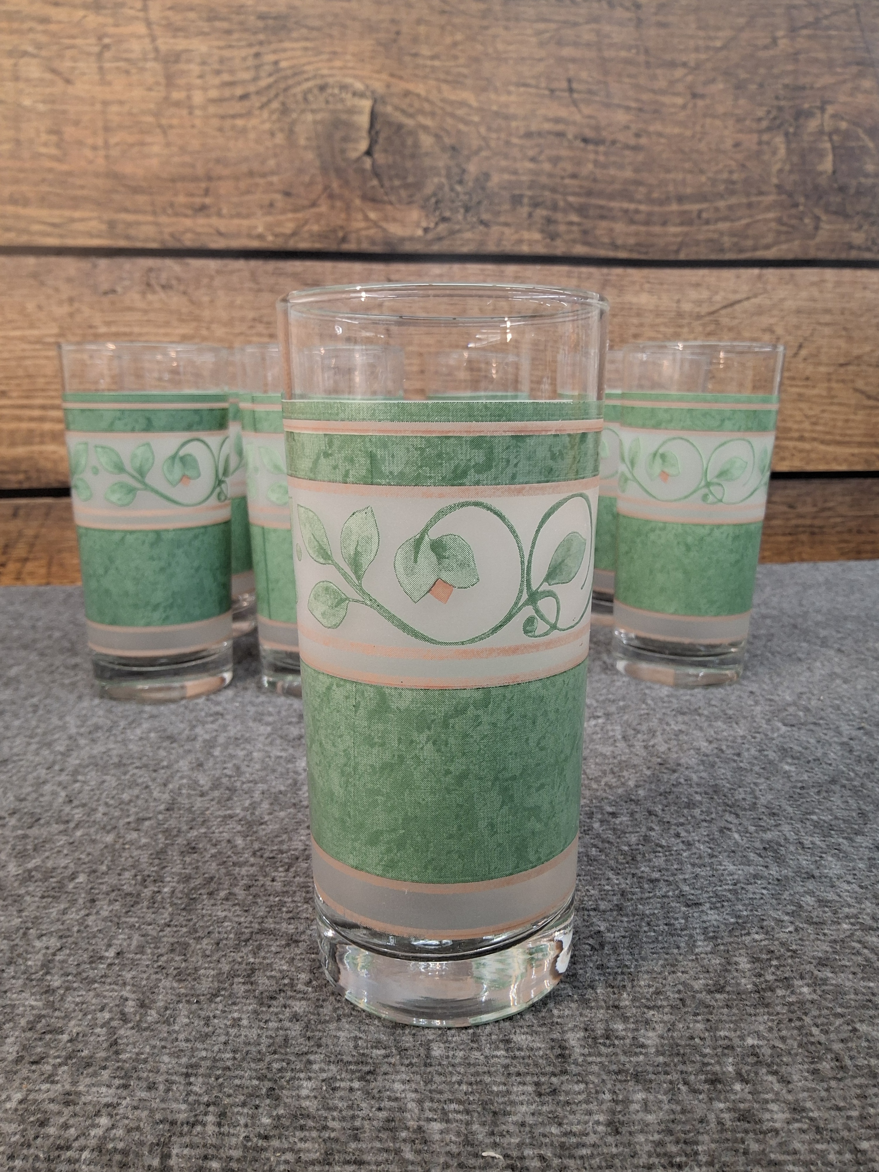 Set of 8 Green Leaf Highball Glasses