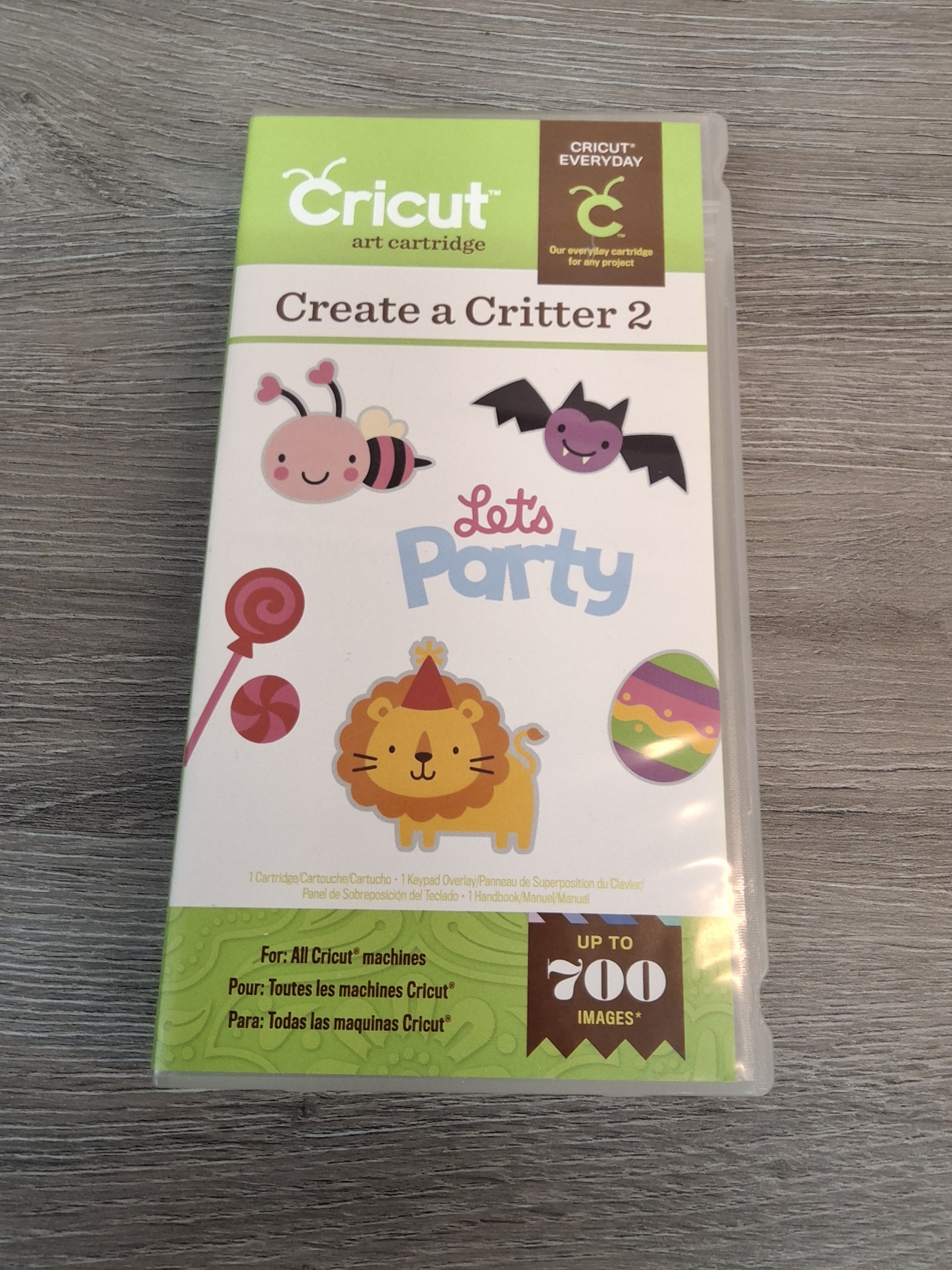 Cricut Create a Critter 2 Cartridge w/ Booklet & Overlay – 700 Images