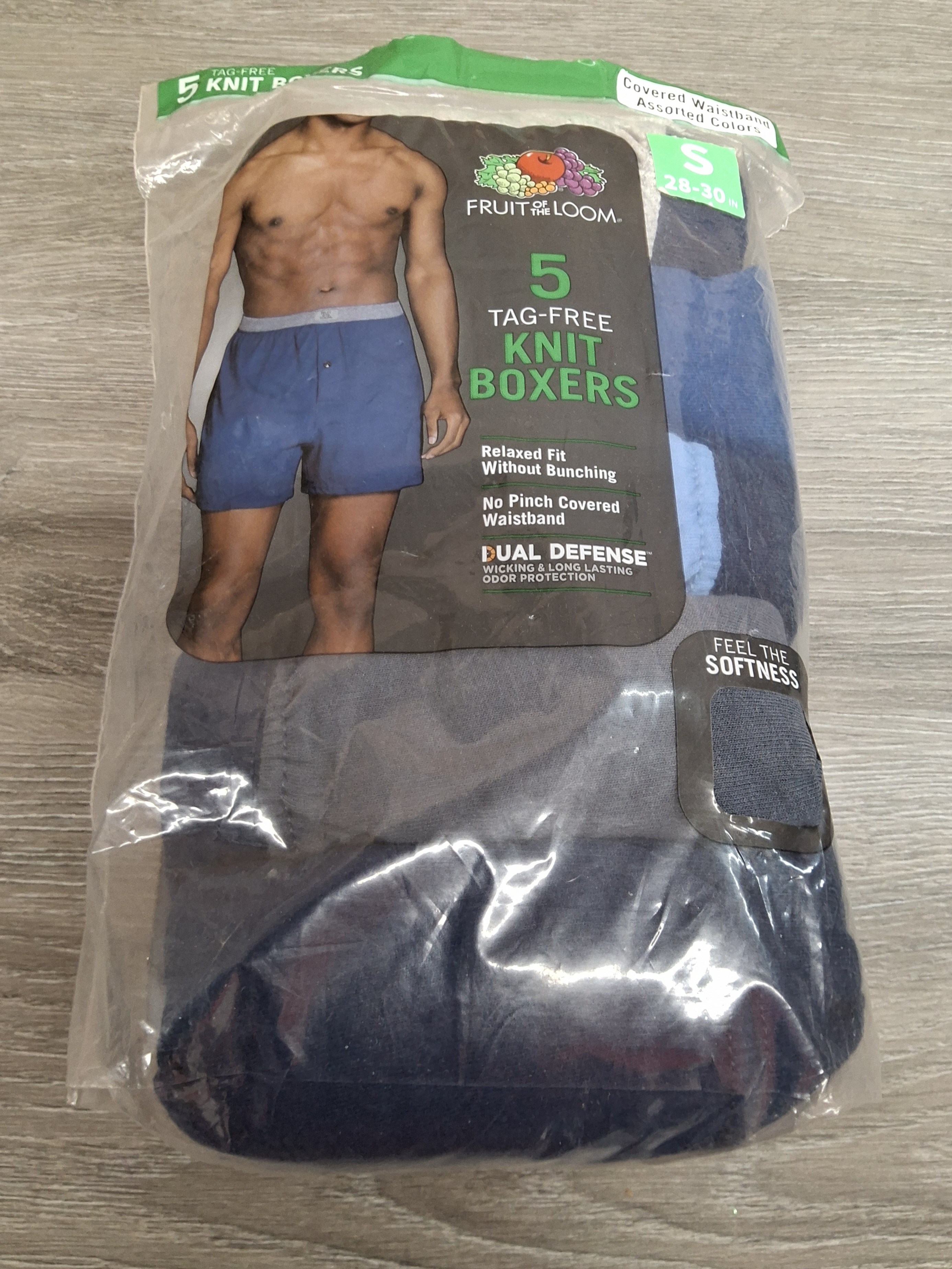 Fruit of the Loom Men’s Knit Boxers, 5-Pack Size Small