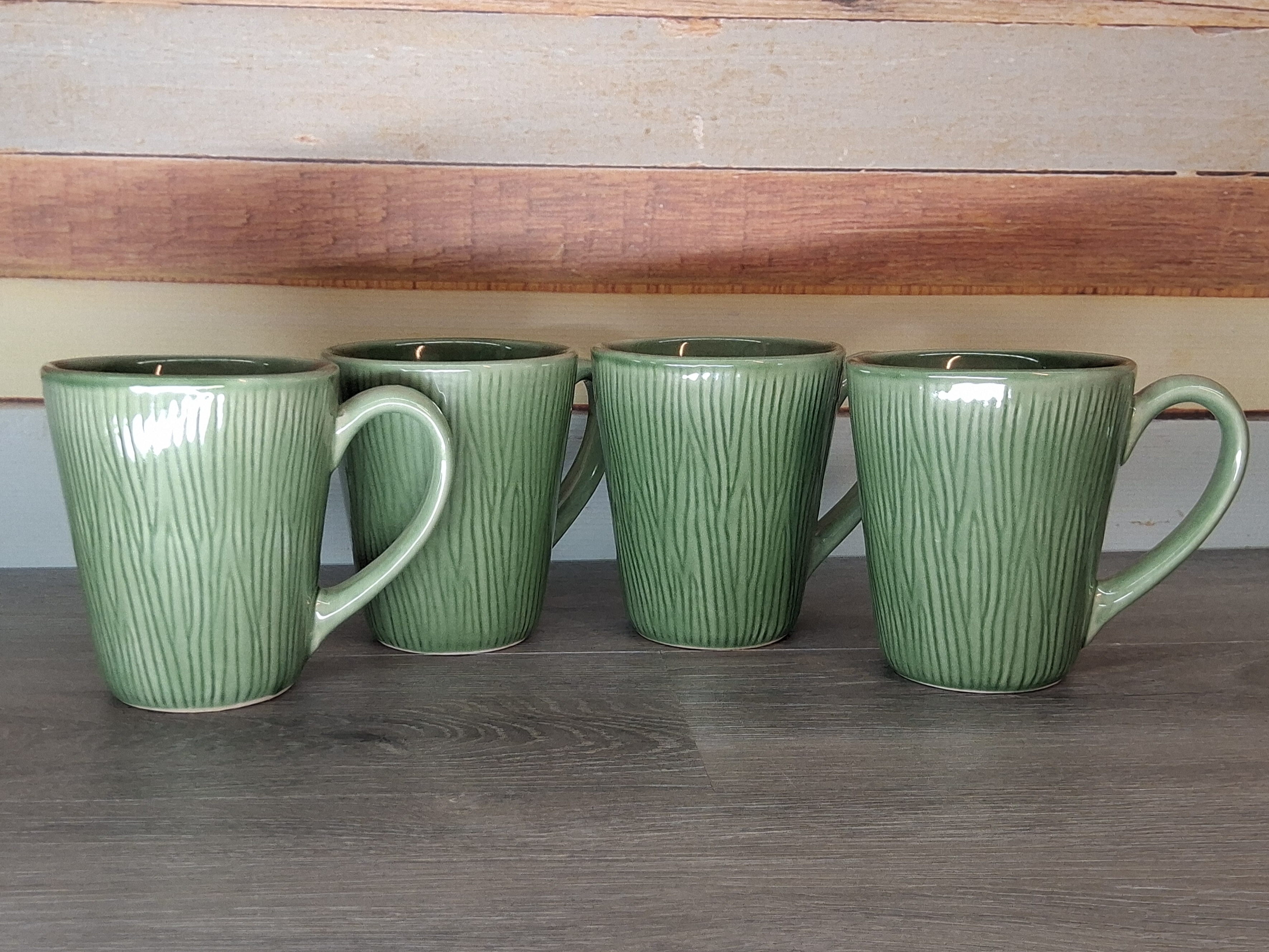 Set of 4 Tabletops Gallery Westwood Green Stoneware Mugs