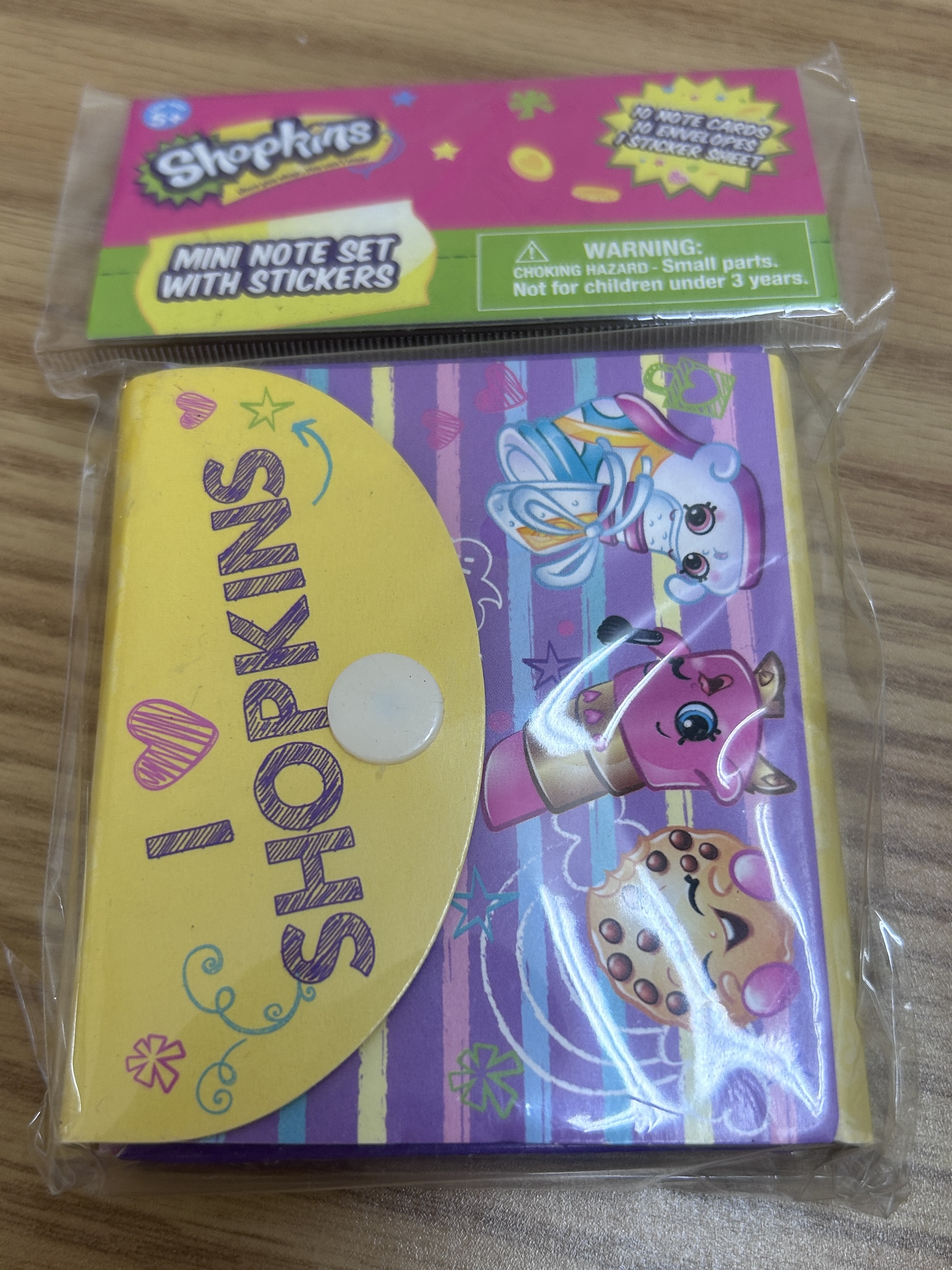 Shopkins Mini Note Set With Stickers