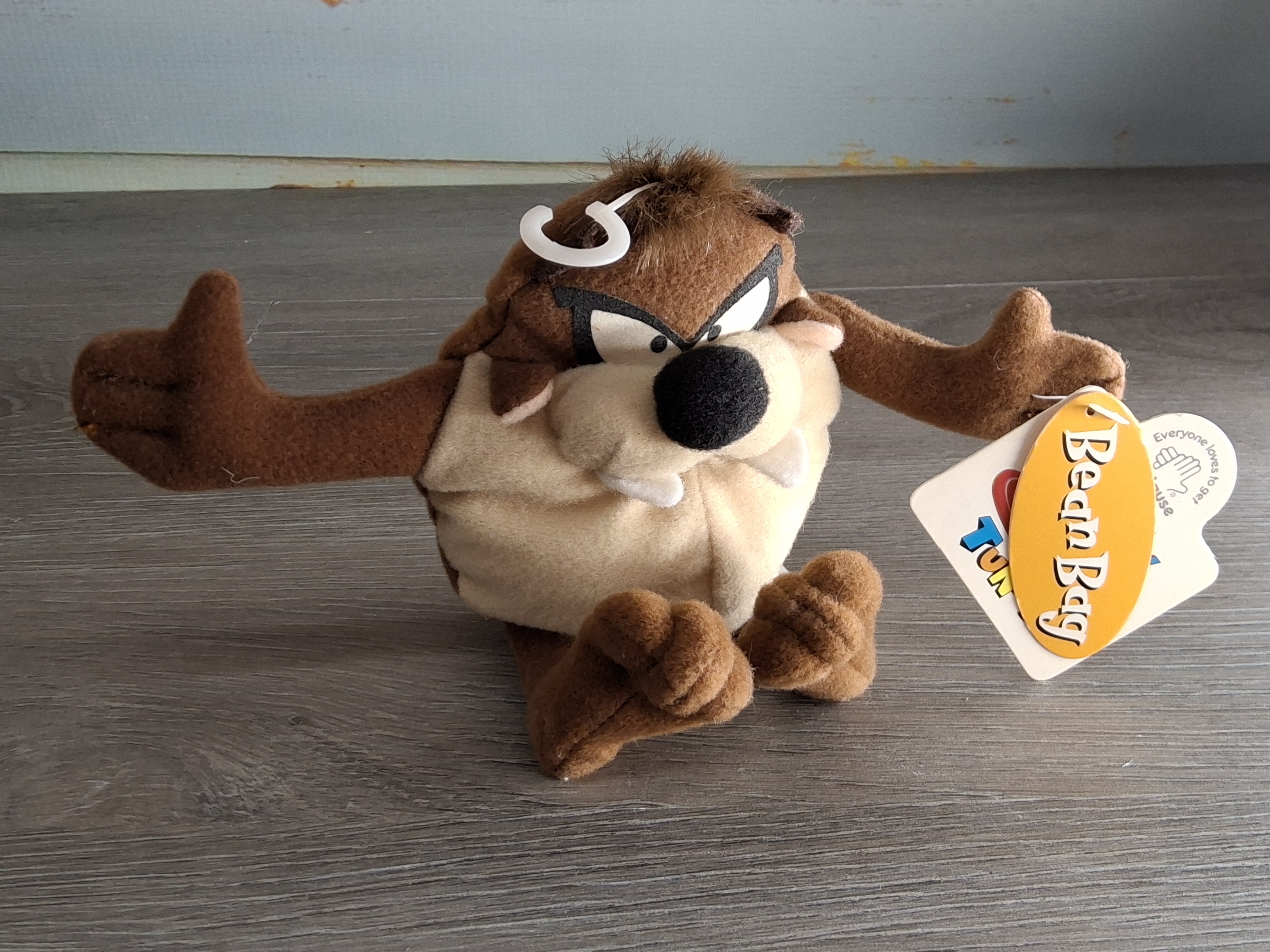 Looney Tunes Tasmanian Devil Bean Bag Plush by Applause – With Tags