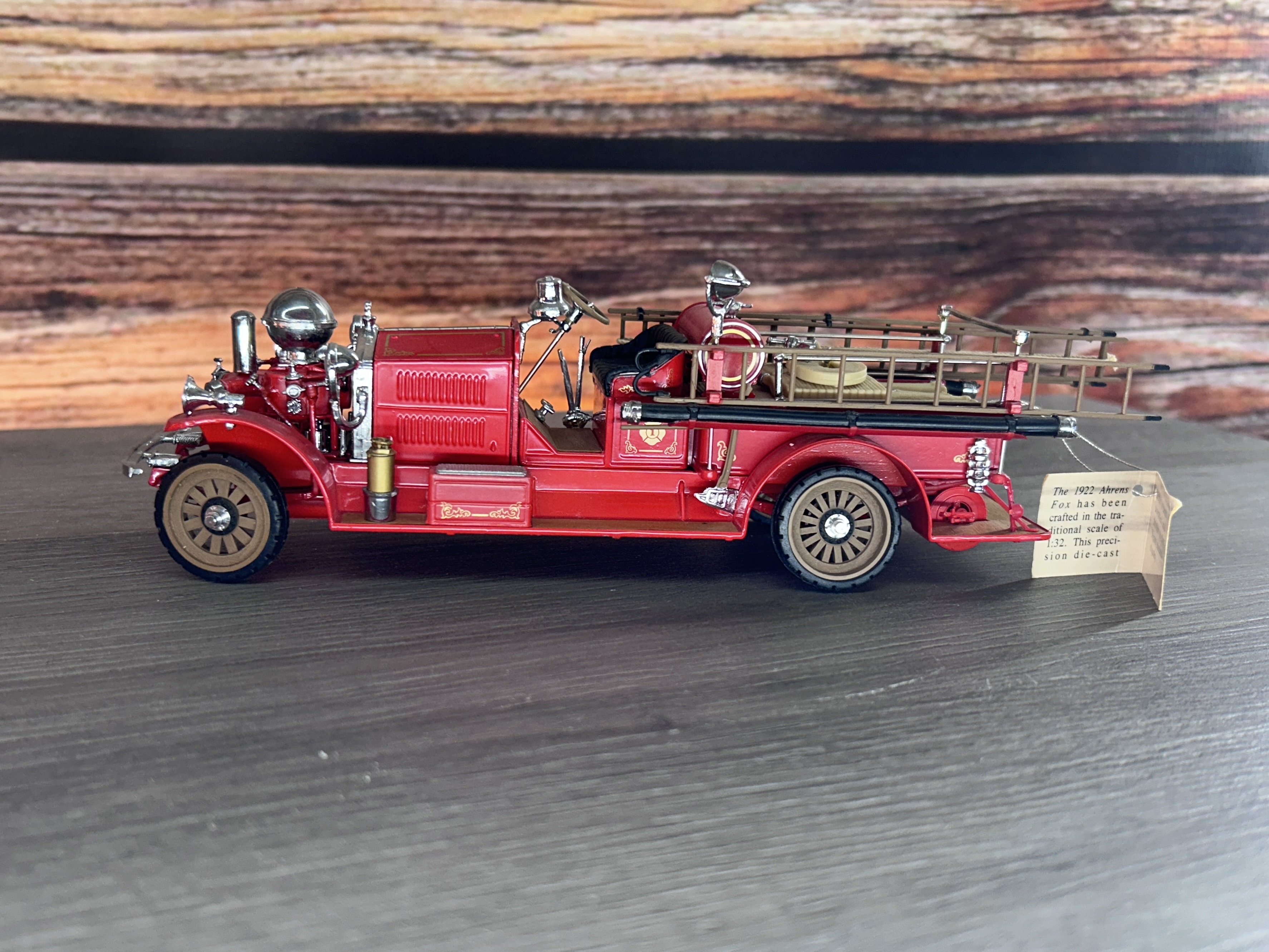 1922 Ahrens Fox N-S-4 Diecast Fire Truck 1:32 Scale
