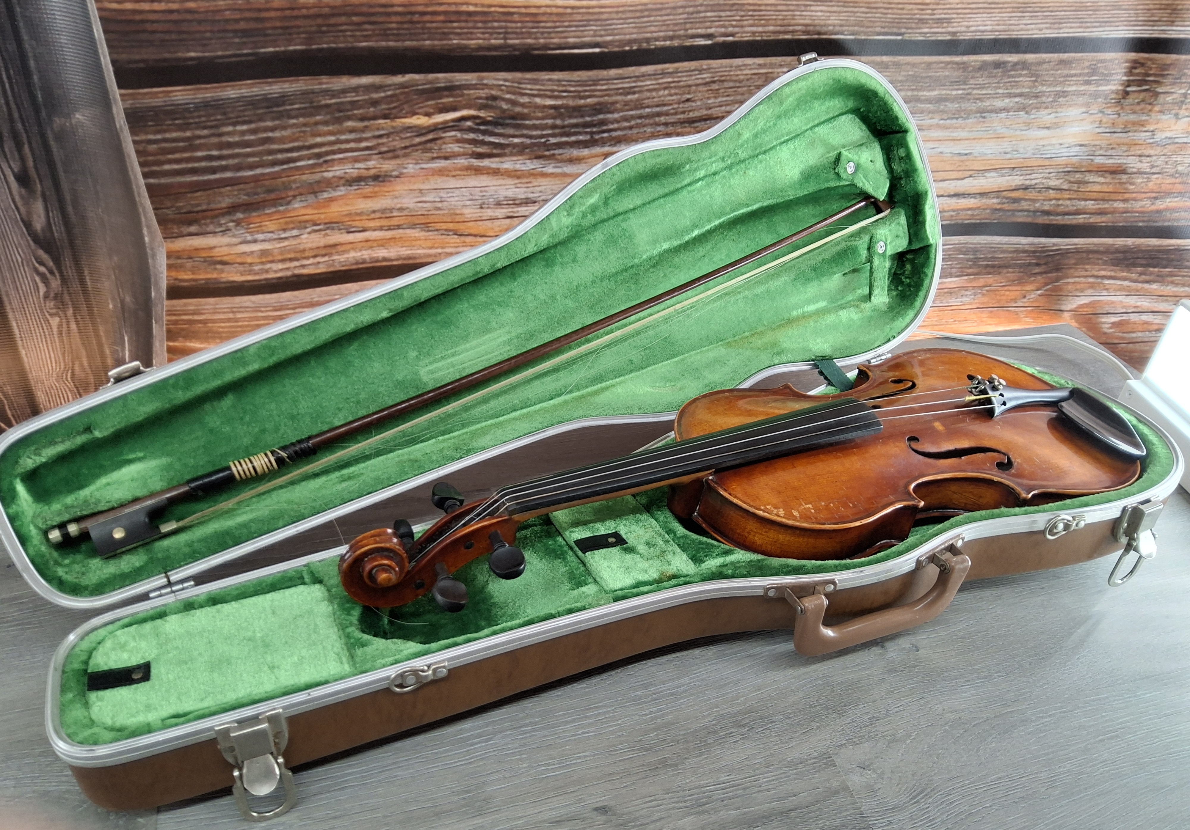 Ton Klar “The Kayser” Violin Model 134 w/ Case & Bow