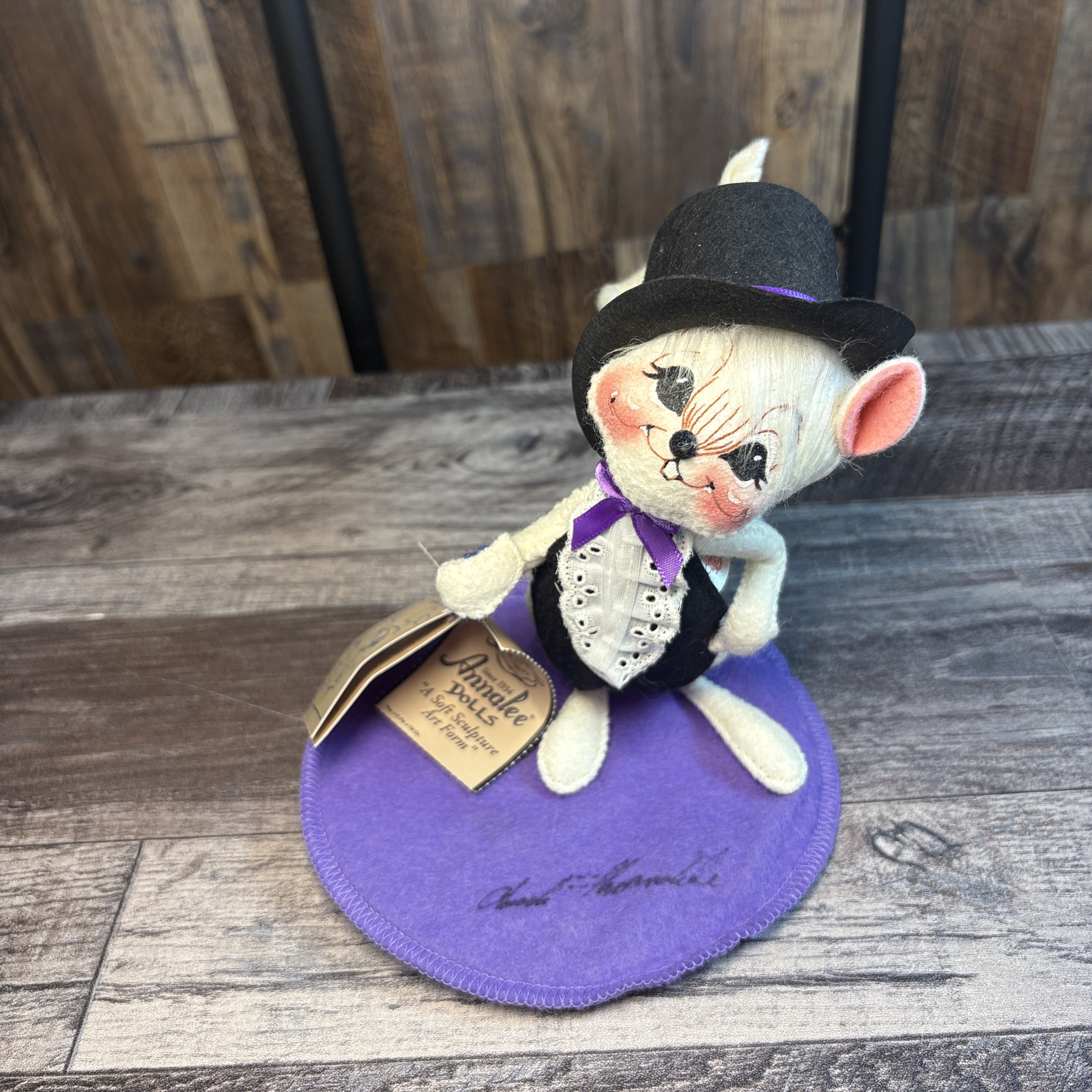 Annalee “Celebrate 2000” Mouse – Tuxedo Top Hat – Vintage Collectible Dol