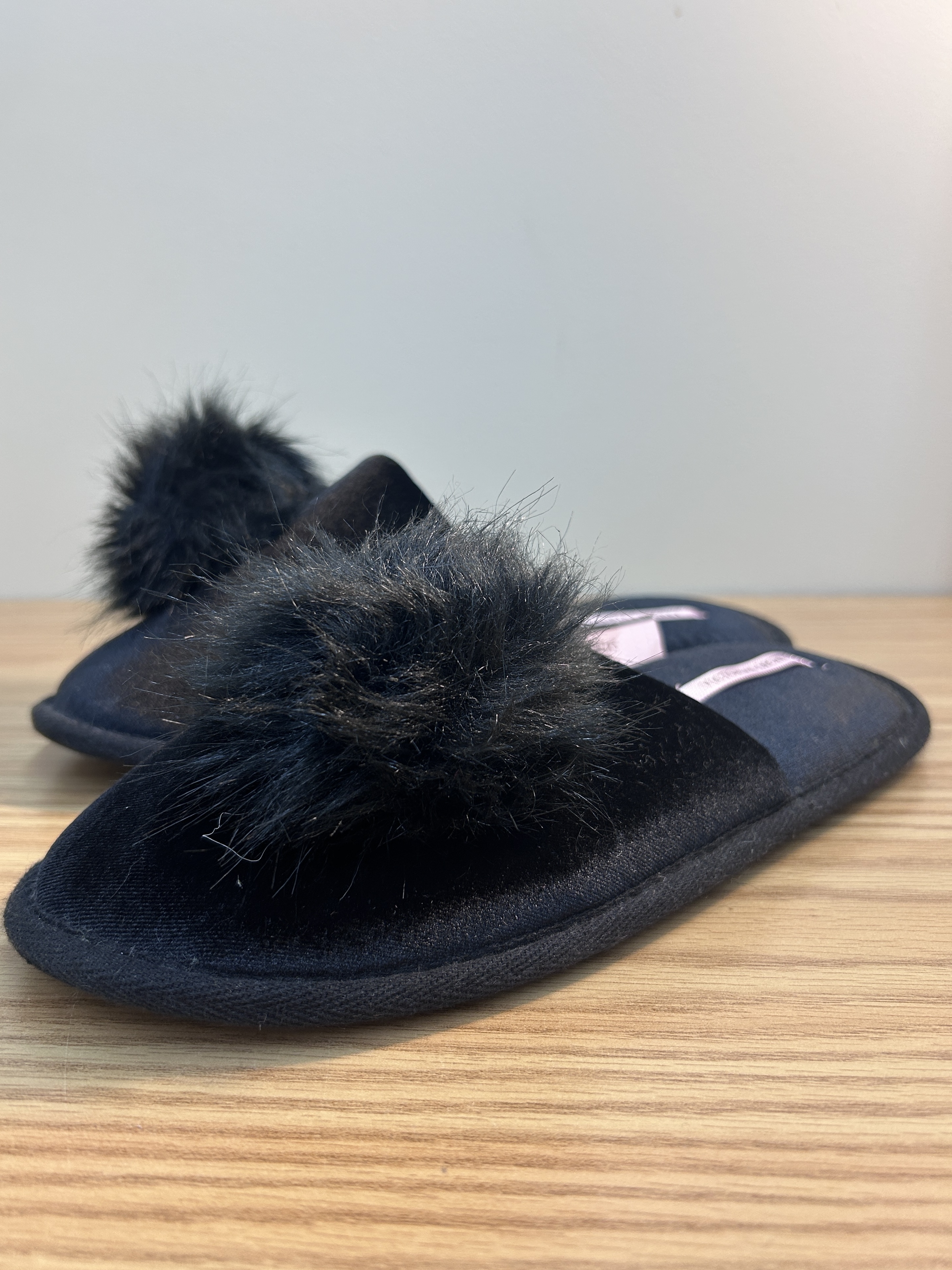 Victoria's Secret Soft Slippers