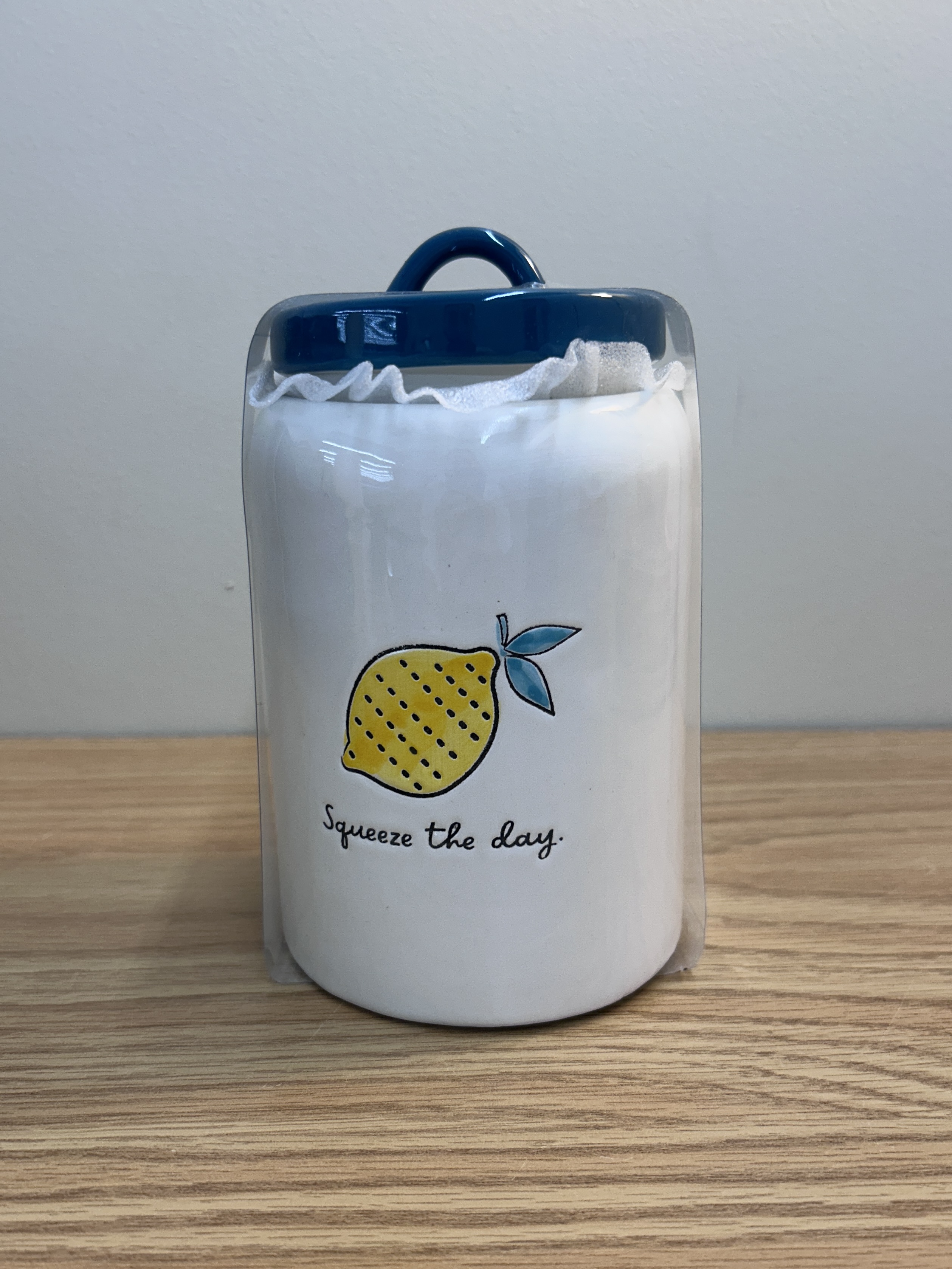 Boston Warehouse Ceramic Jar Squeeze The Day