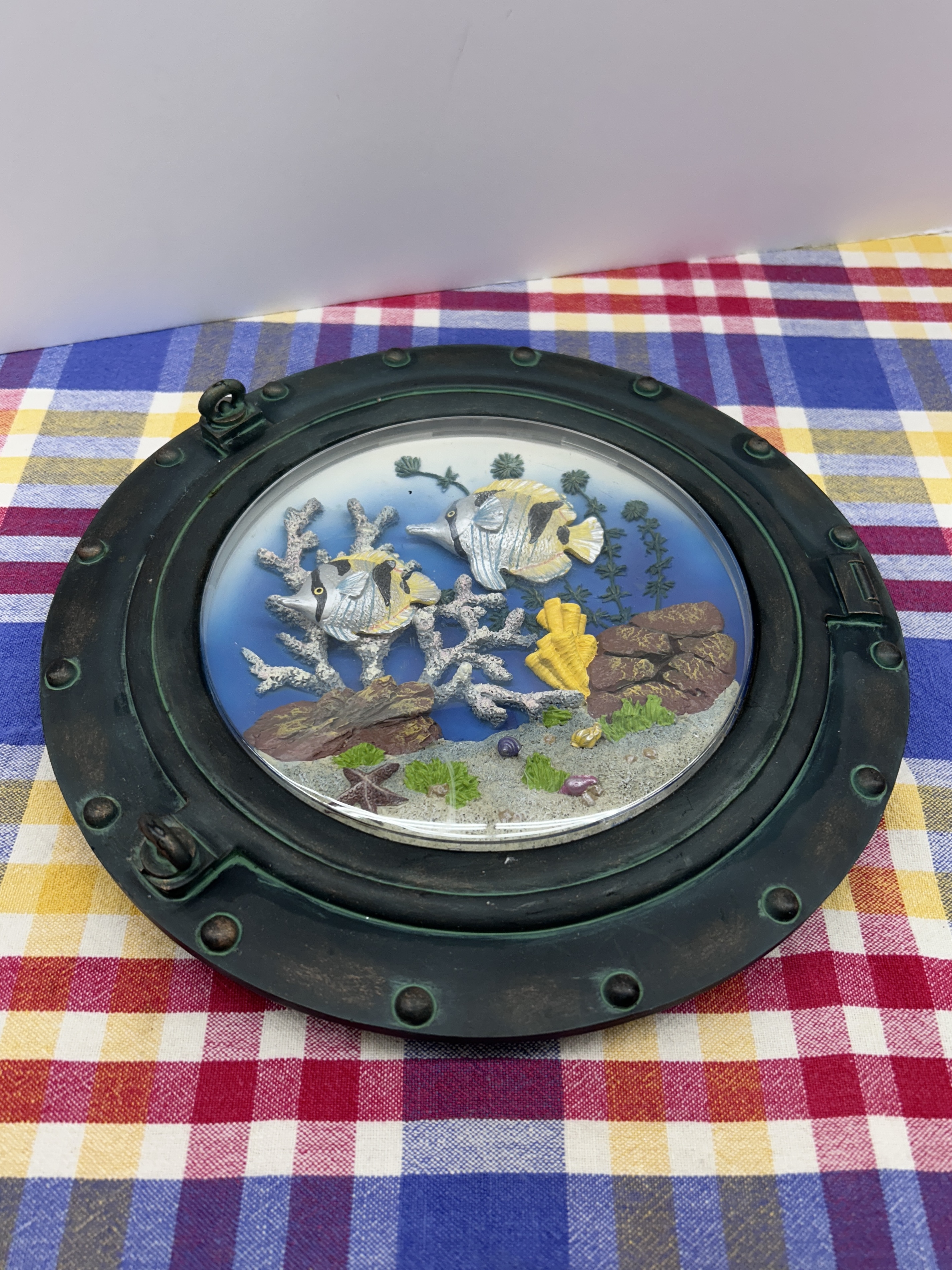 Faux Ship Porthole Sea Life Aquarium Nautical Wall Hanging
