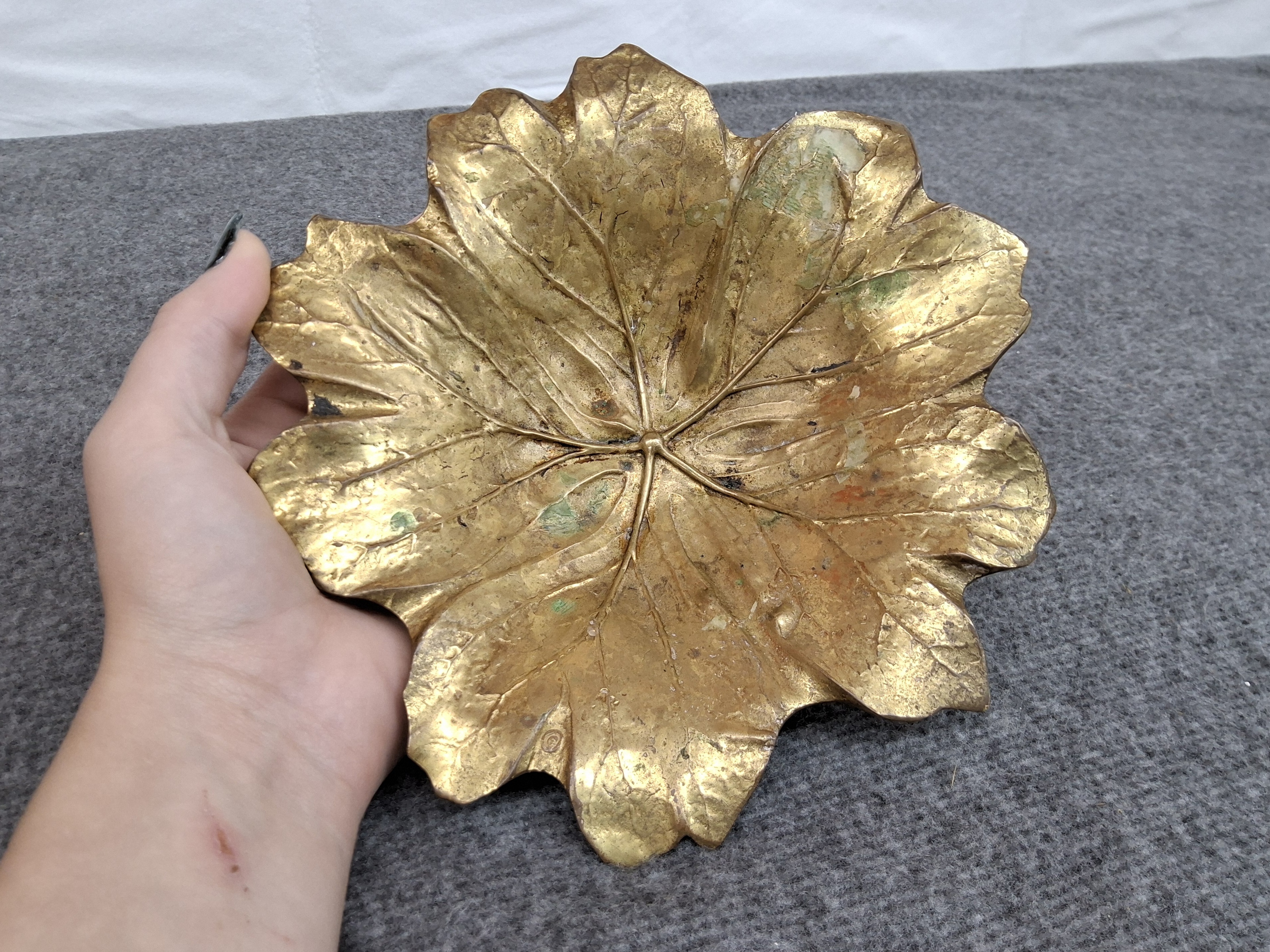 1948 Syroco Gold Leaf Trinket Dish – Lily Pad Shape