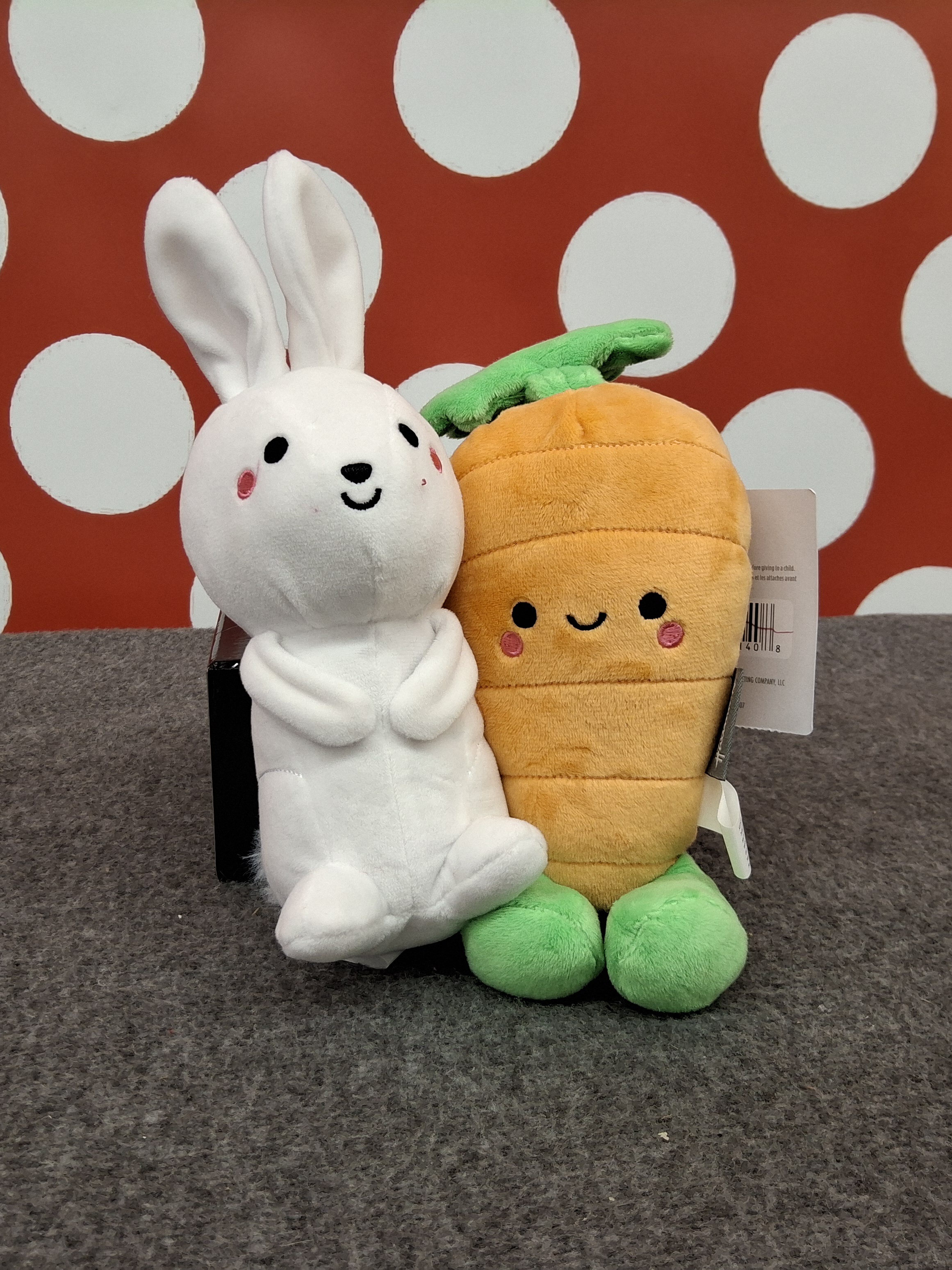HALLMARK Better Together Bunny & Carrot Magnetic Plush SET