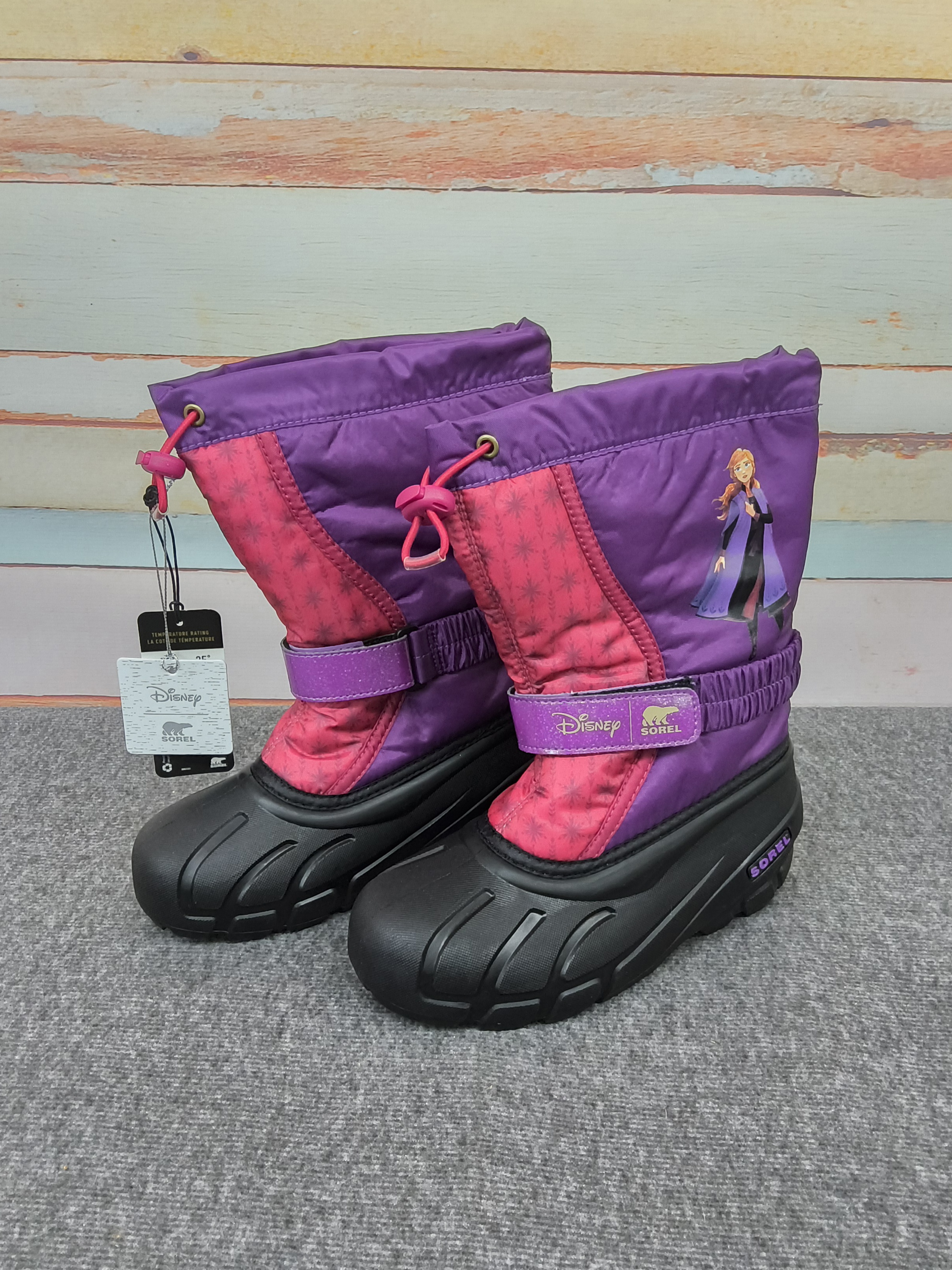 (New) Disney X Sorel Size: 1 Youth Boots
