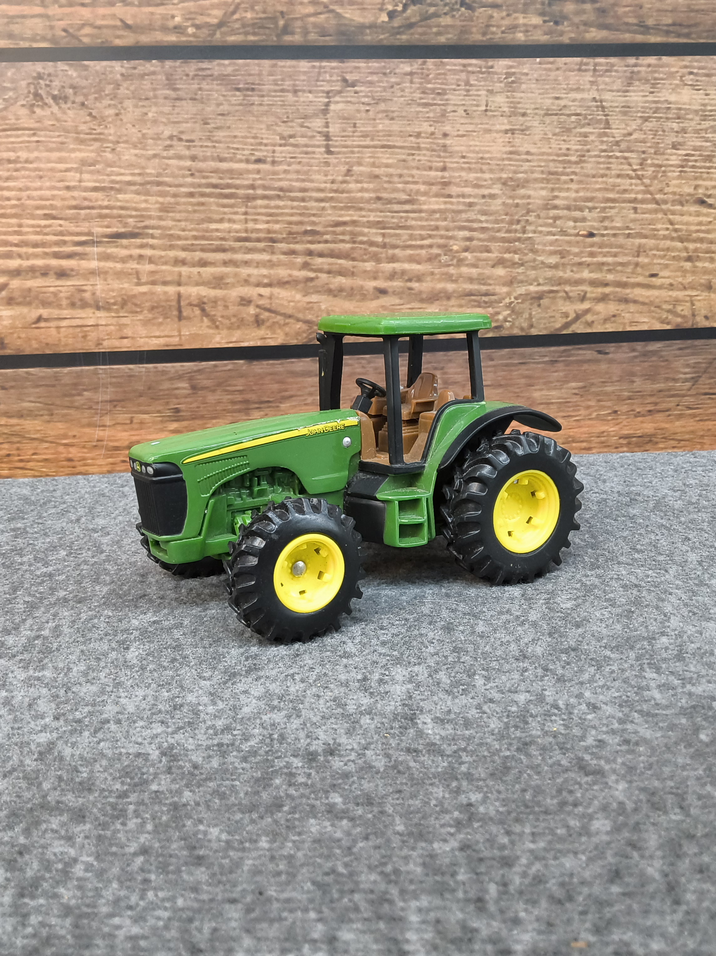John Deere Toy Tractor / Plastic and Metal