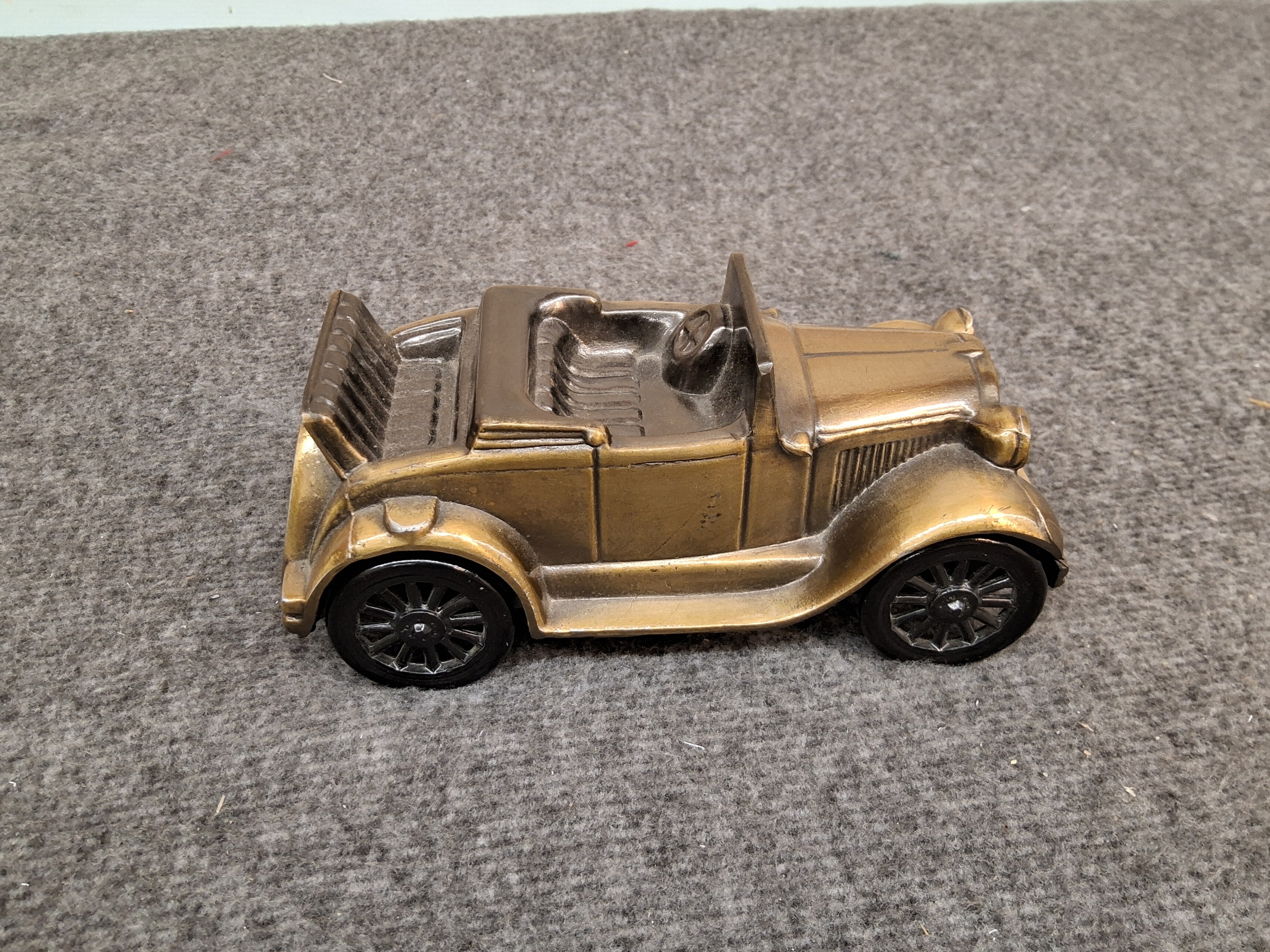 Vintage 1974 Banthrico 1929 Ford Model A Car Bank