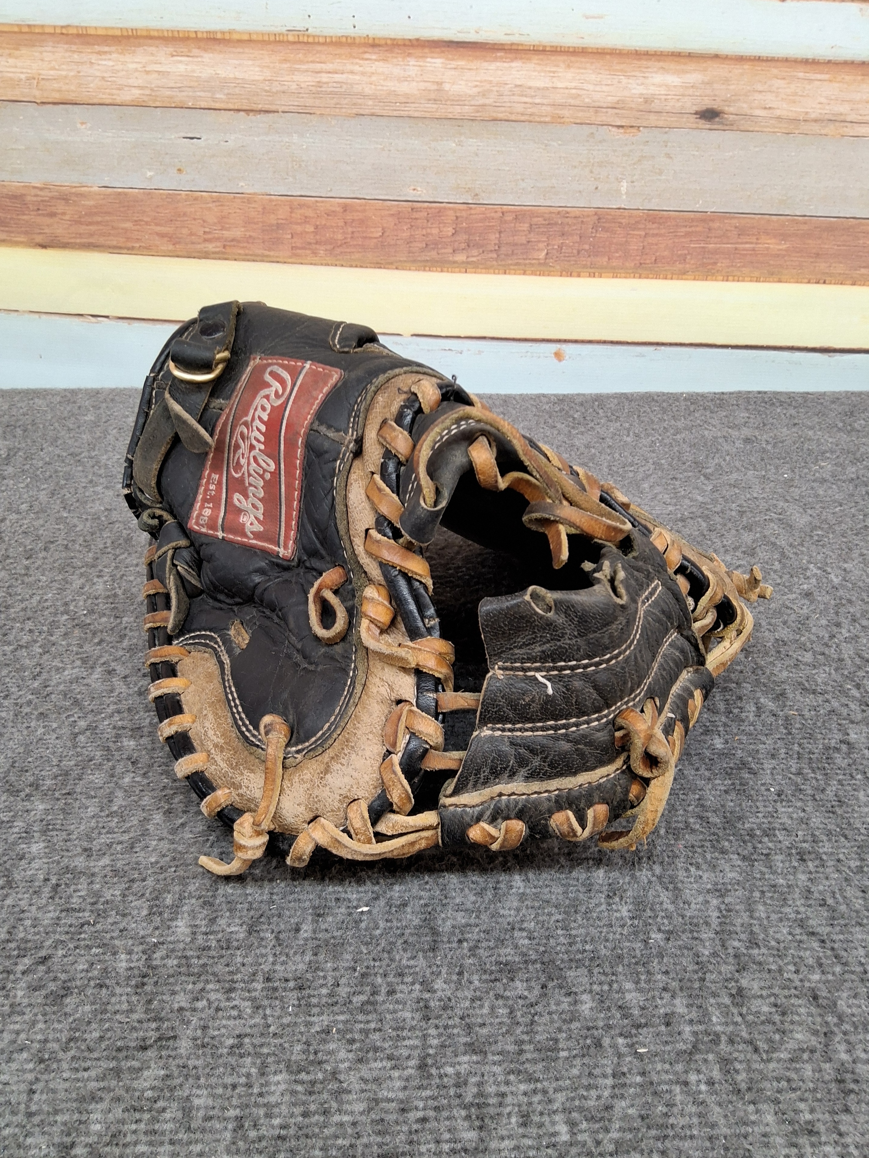 Rawlings Renegade Fastback RCMB Catcher’s Mitt