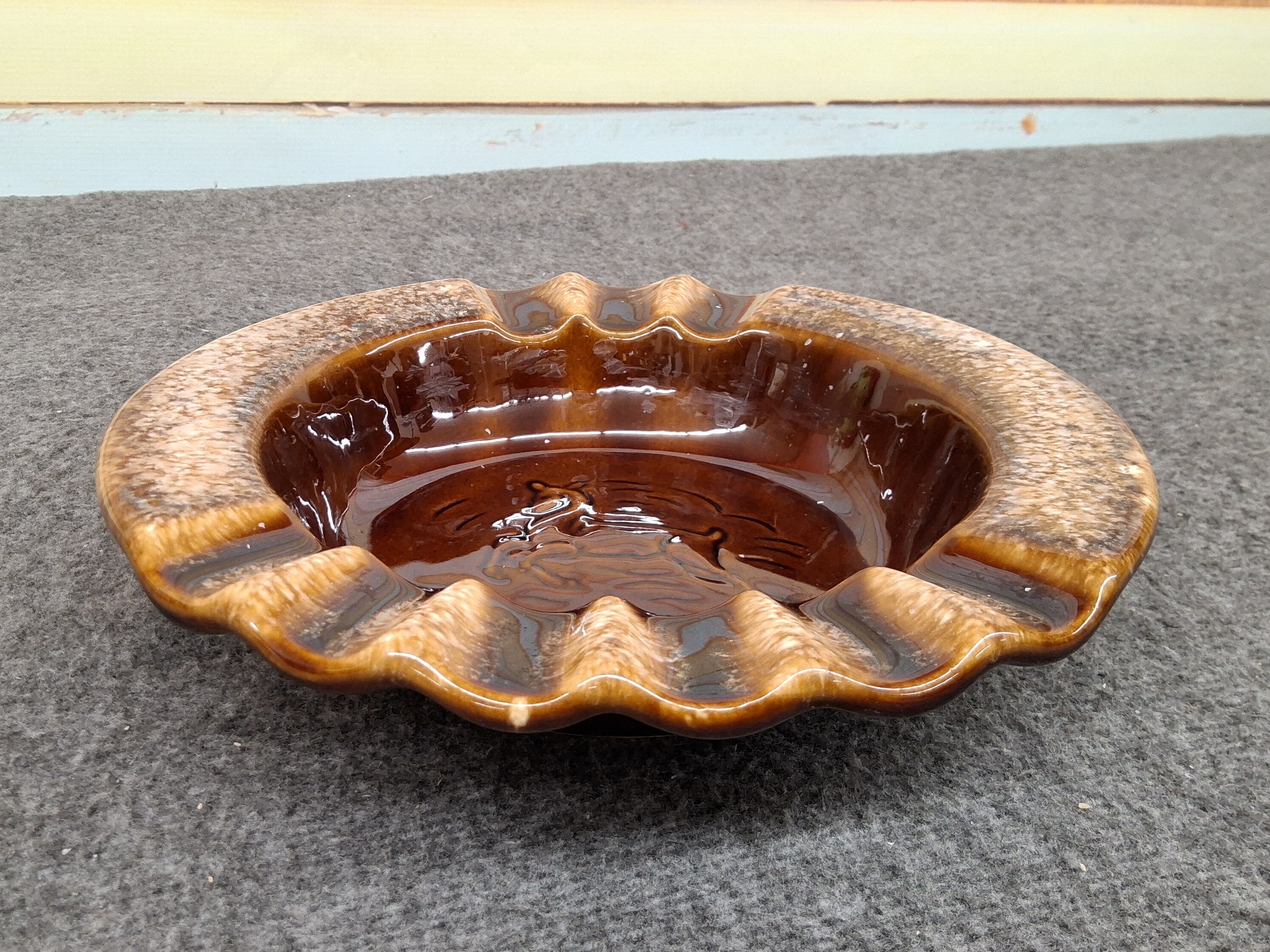 Vintage Hull Pottery USA Stag Deer Cigar Ashtray