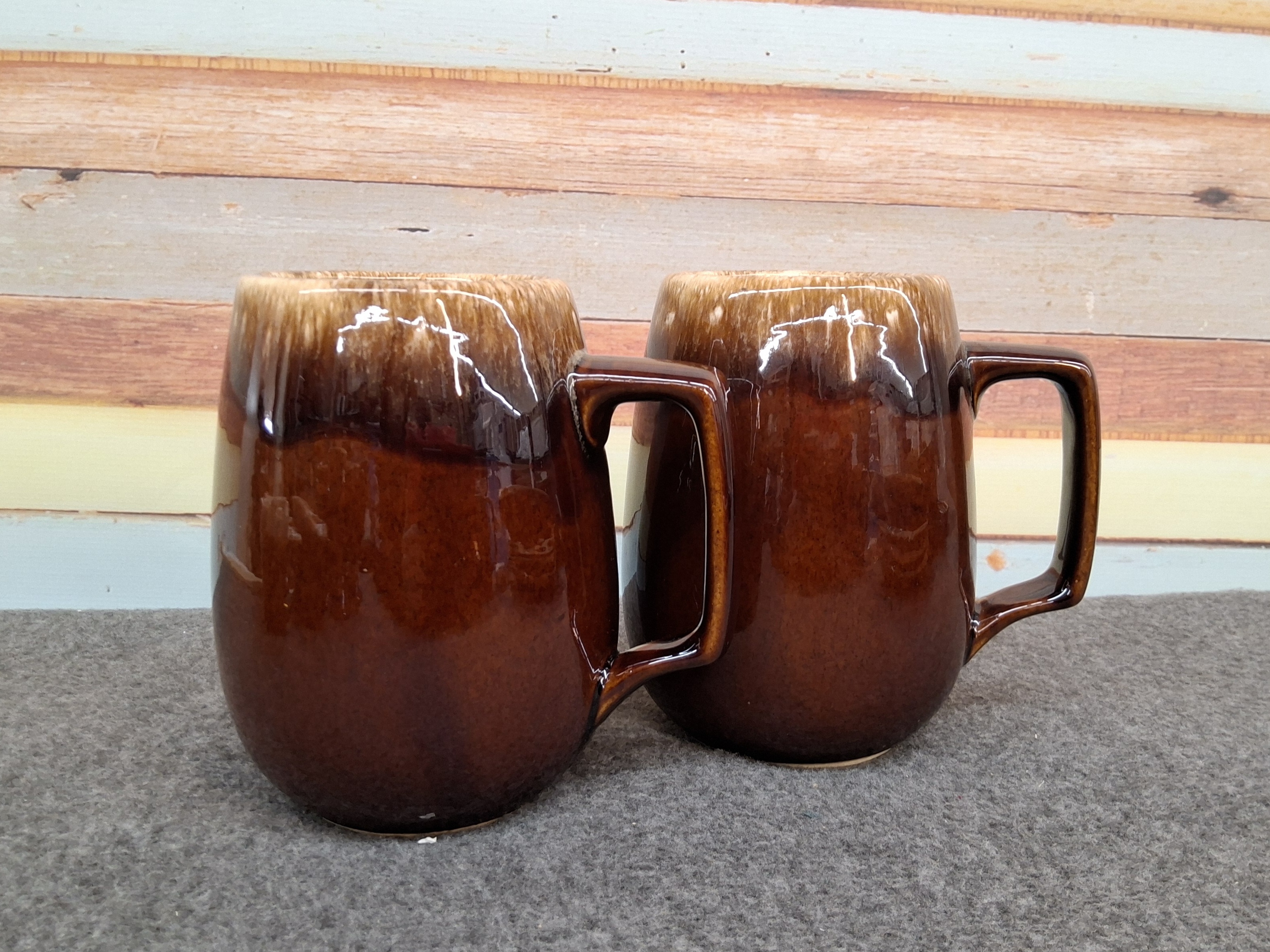Vintage Hull Pottery Brown Drip Glaze Coffee Mugs (Set of 2) – Oven Proof USA