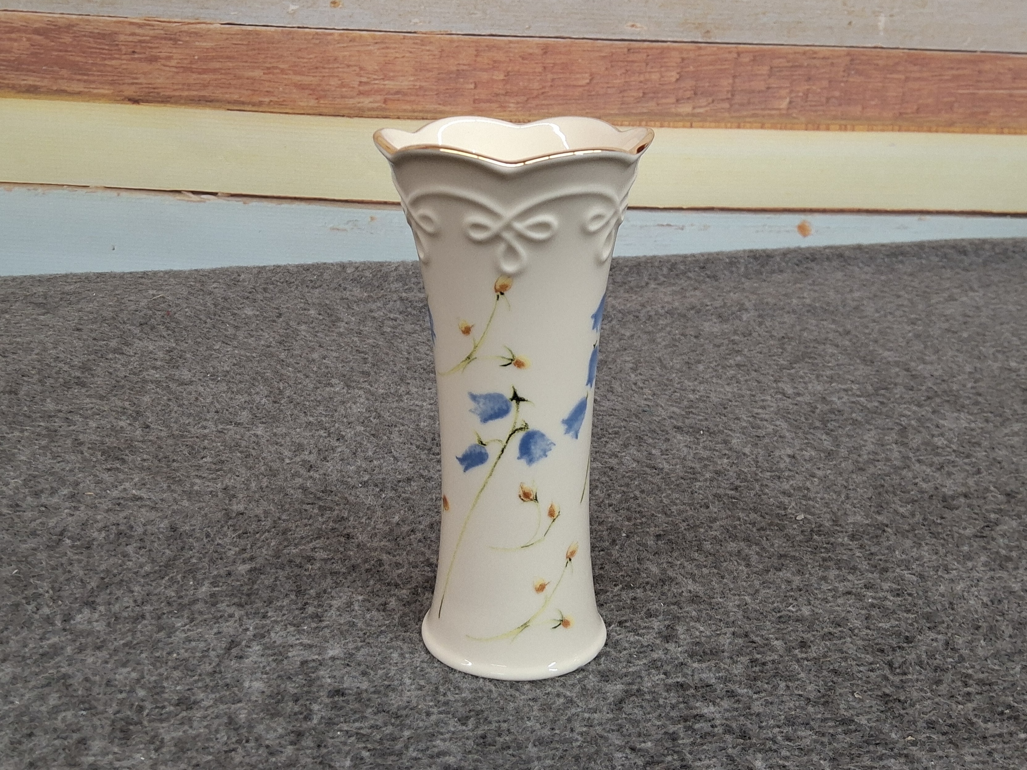 Lenox Porcelain Bud Vase – Blue Floral with Gold Rim