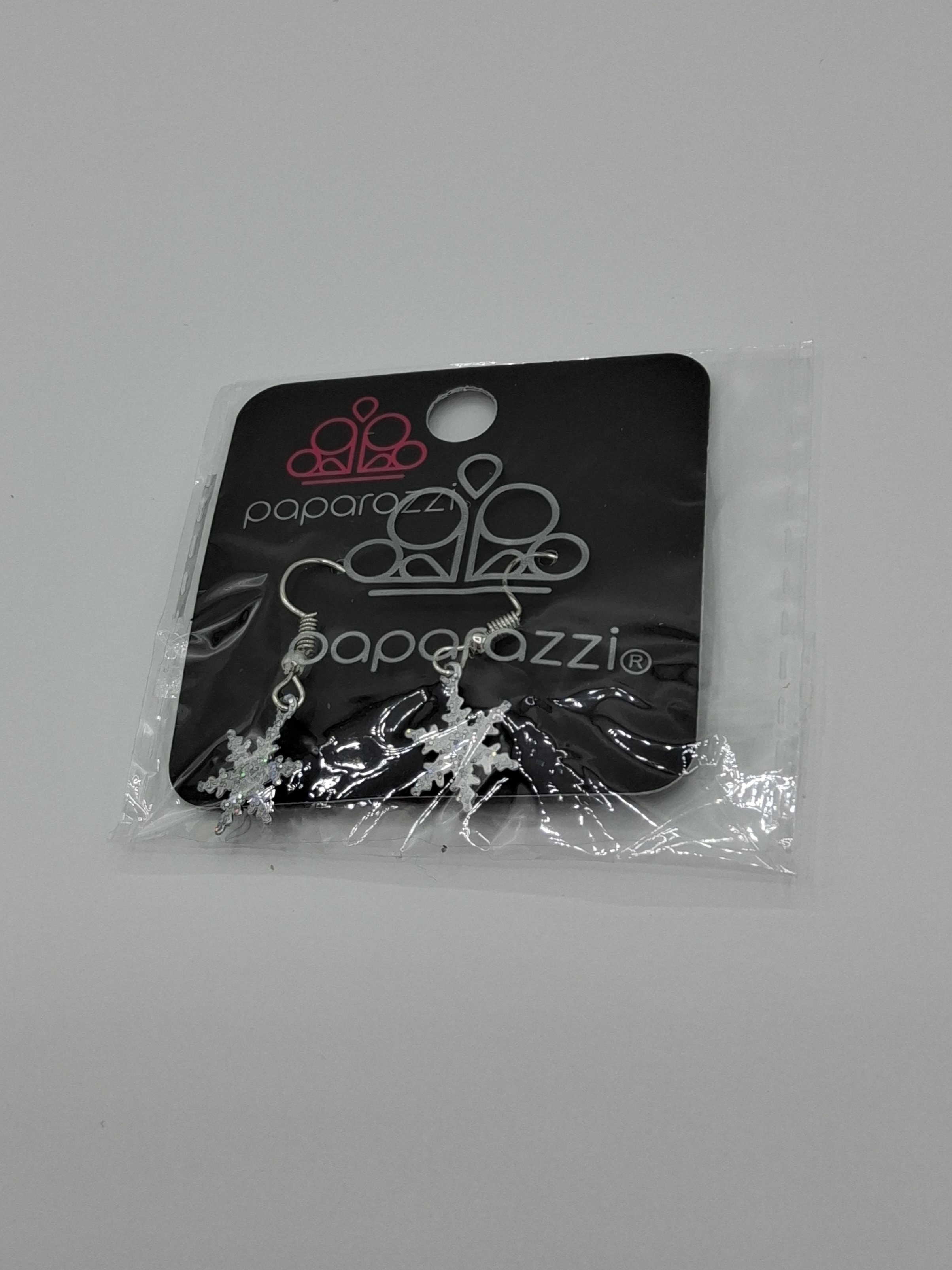 Paparazzi Earrings – New in Package