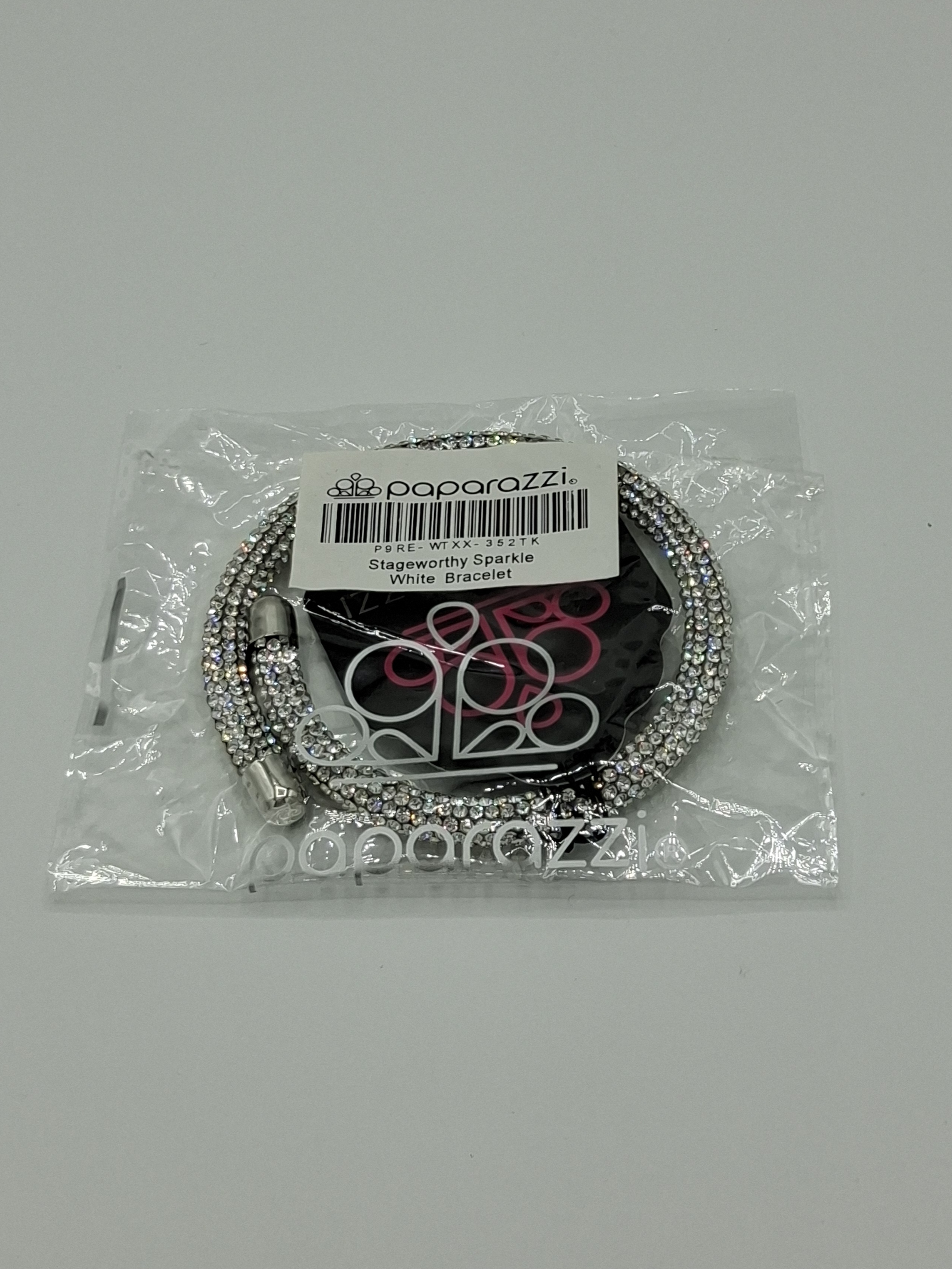 Paparazzi bracelet – New in Package