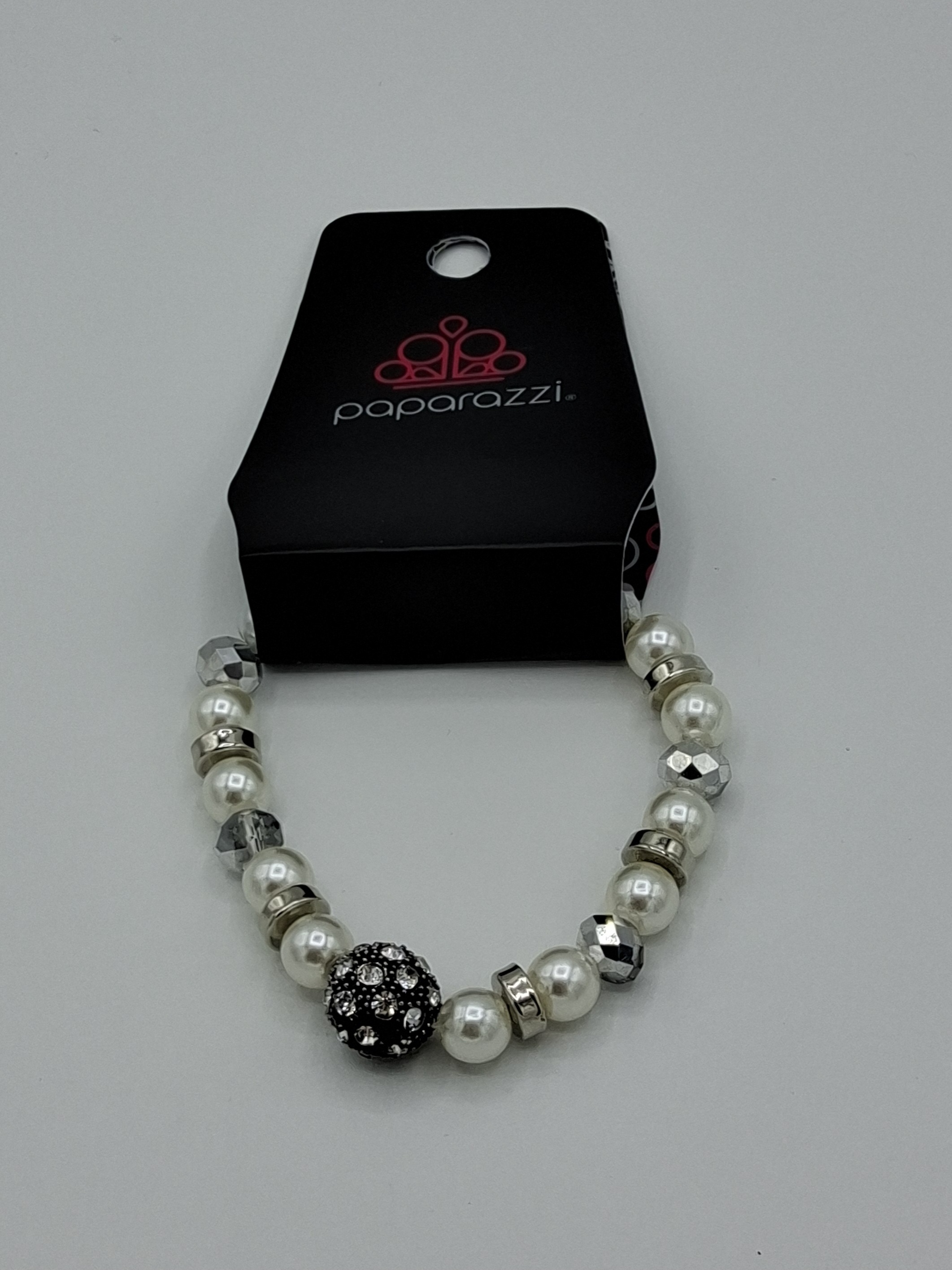 Paparazzi bracelet – New in Package