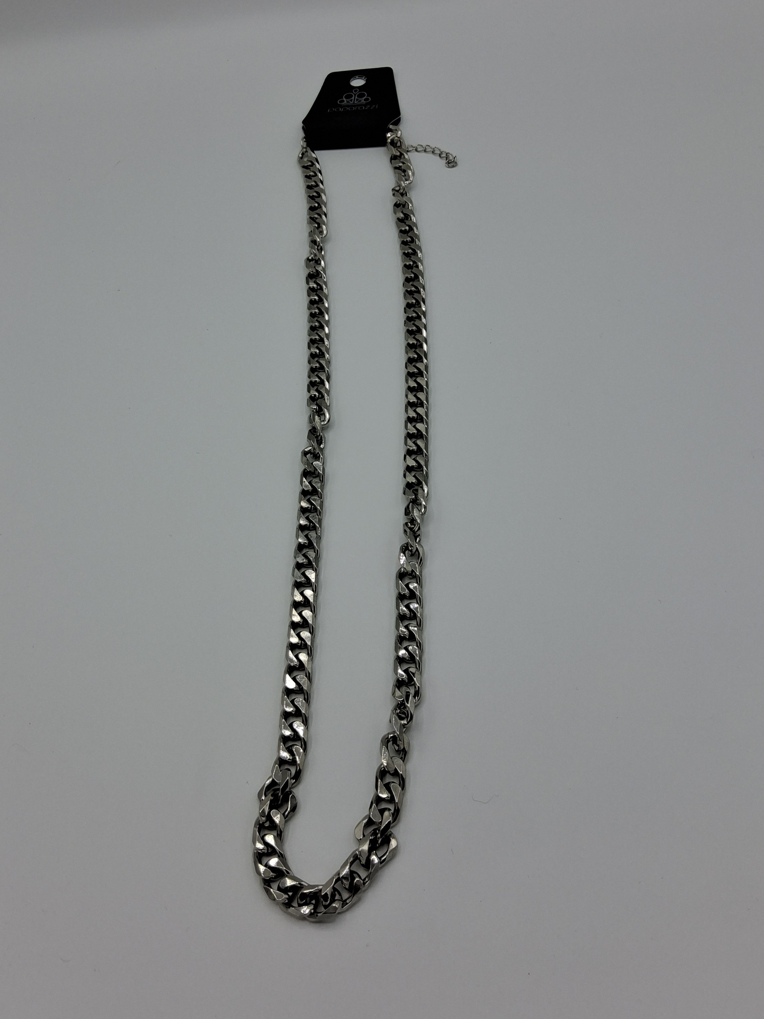 Paparazzi Necklace – New in Package