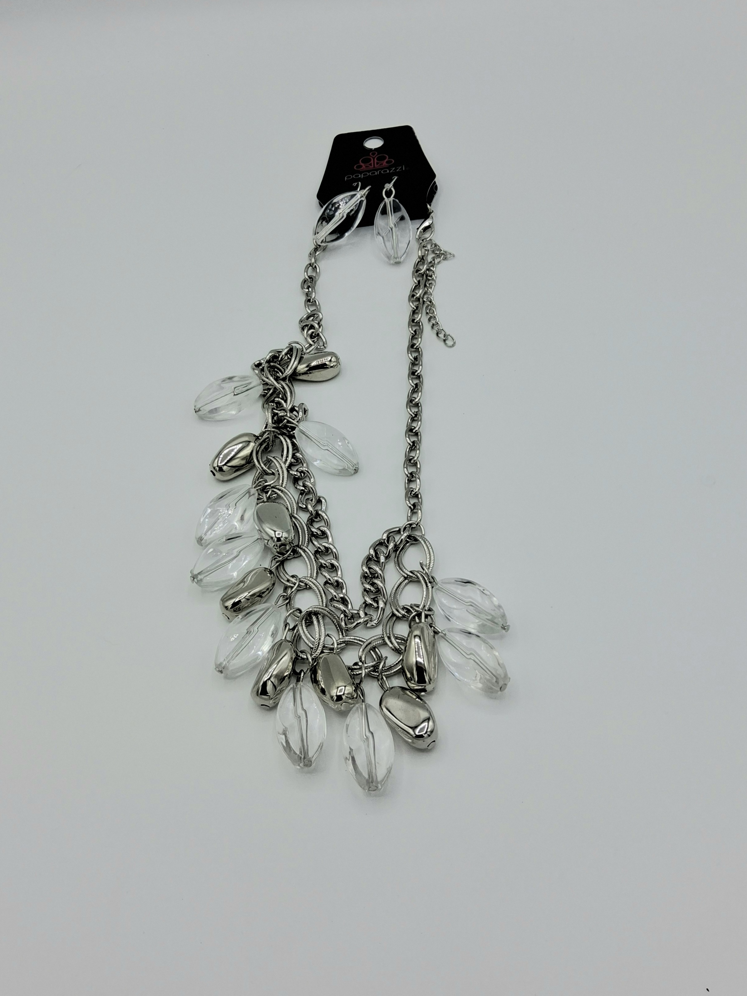 Paparazzi Necklace & Earring Set– New