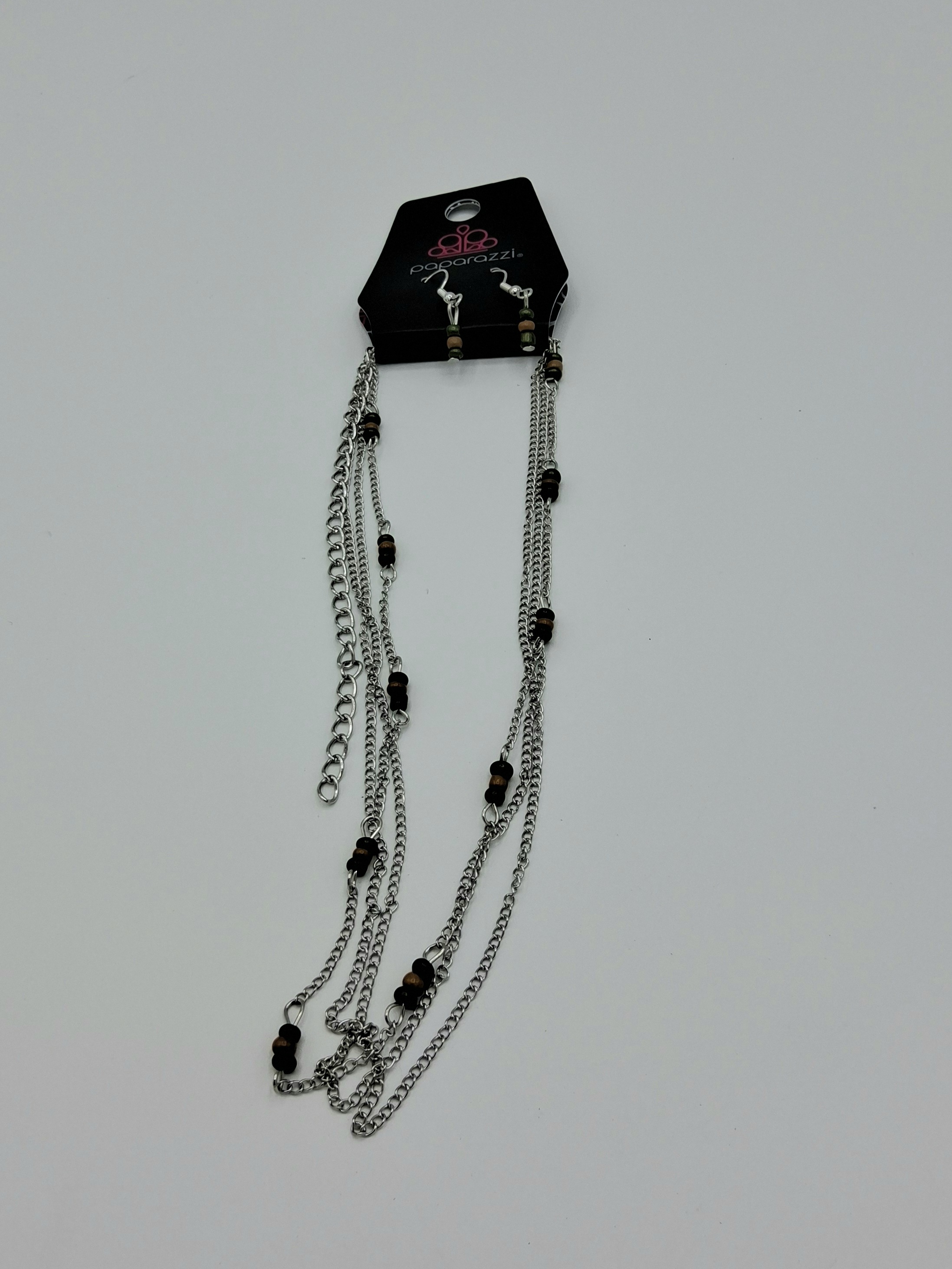 Paparazzi Necklace & Earring Set– New