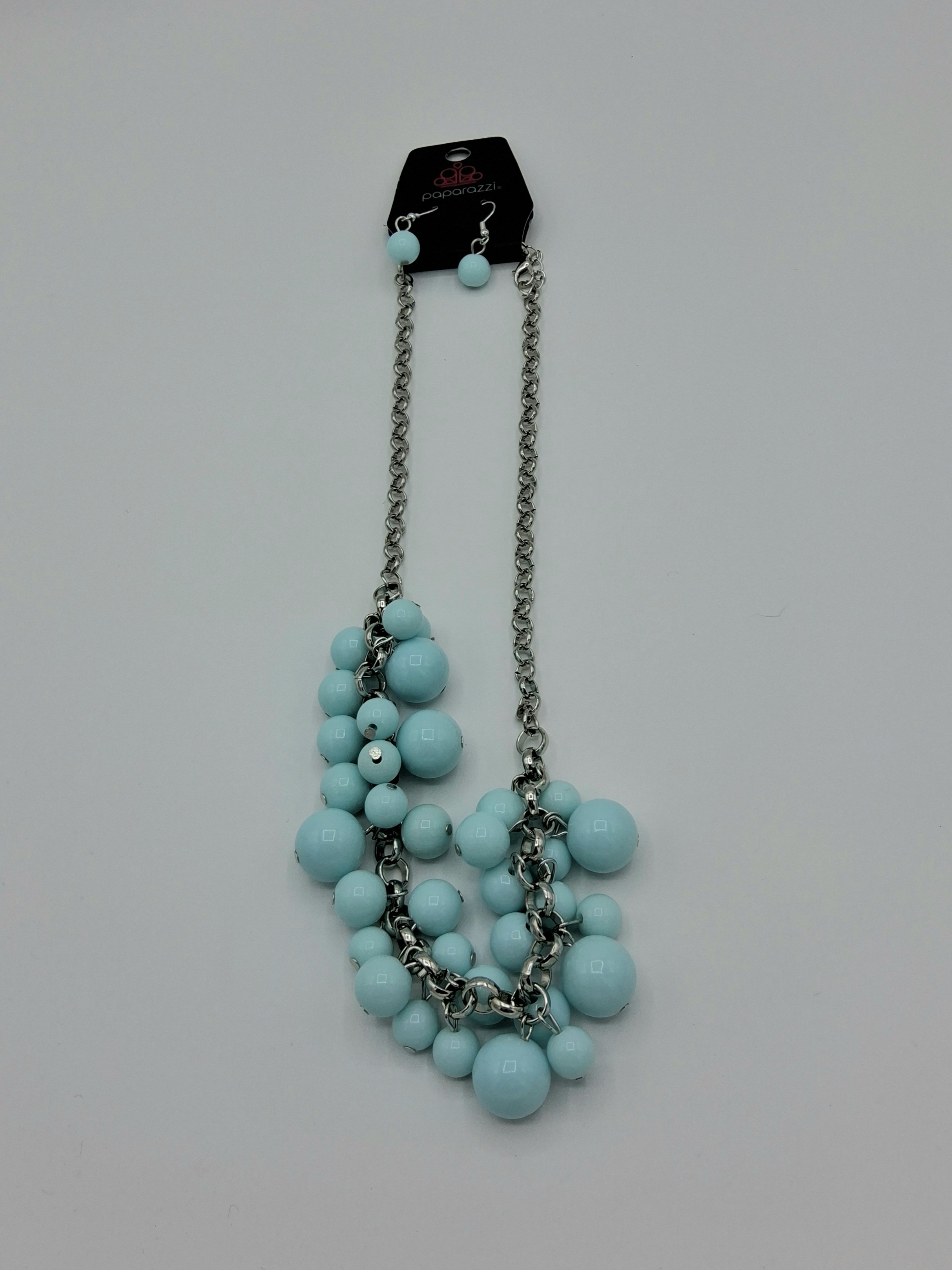 Paparazzi Necklace & Earring Set– New